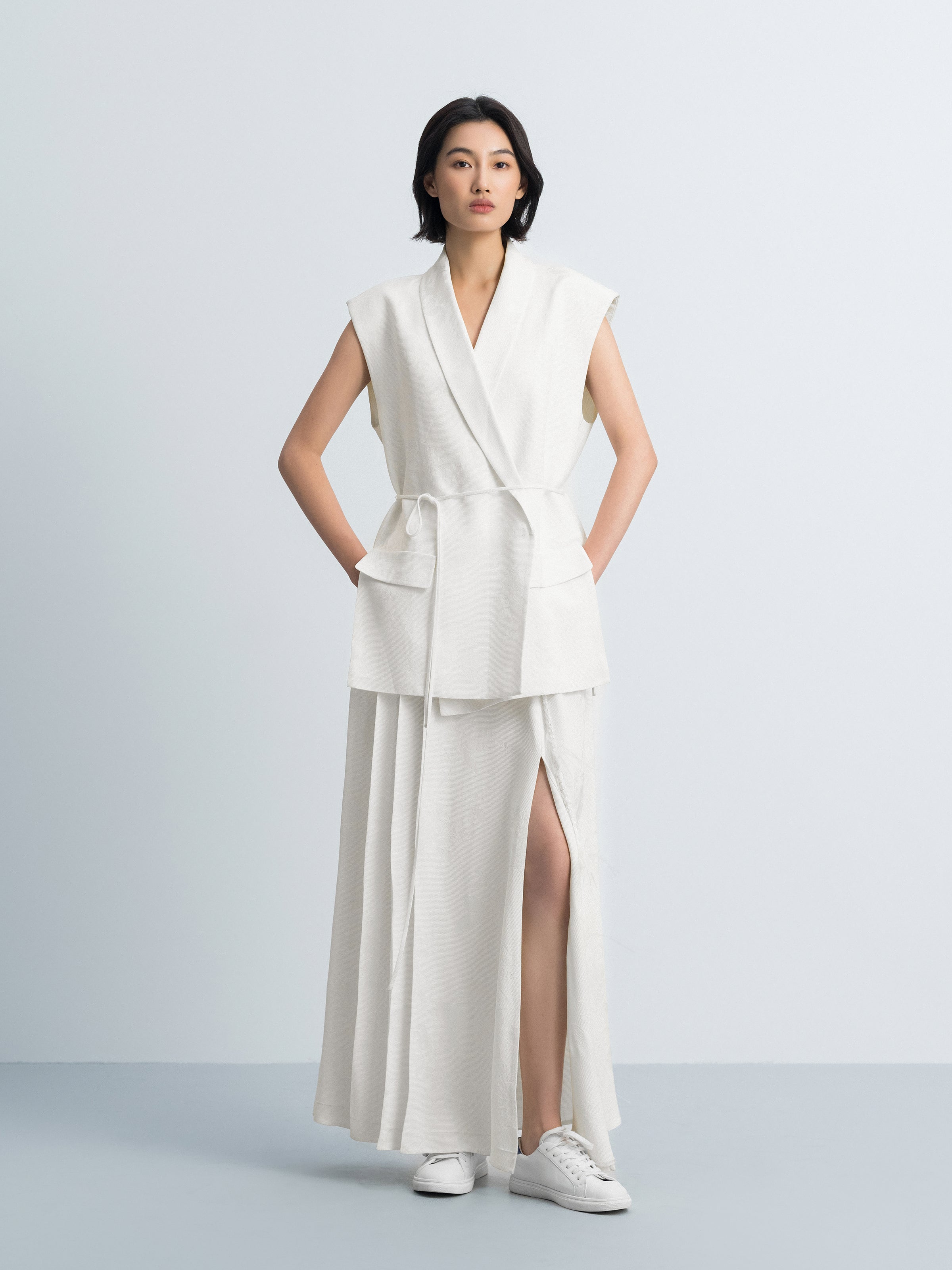Cream White Rayon Jacquard A-Line Front Pleat Skirt