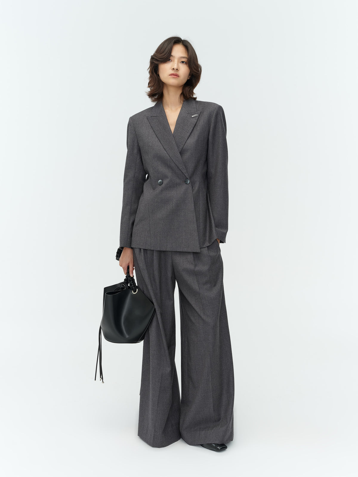 Worsted Wool Fitted Blazer