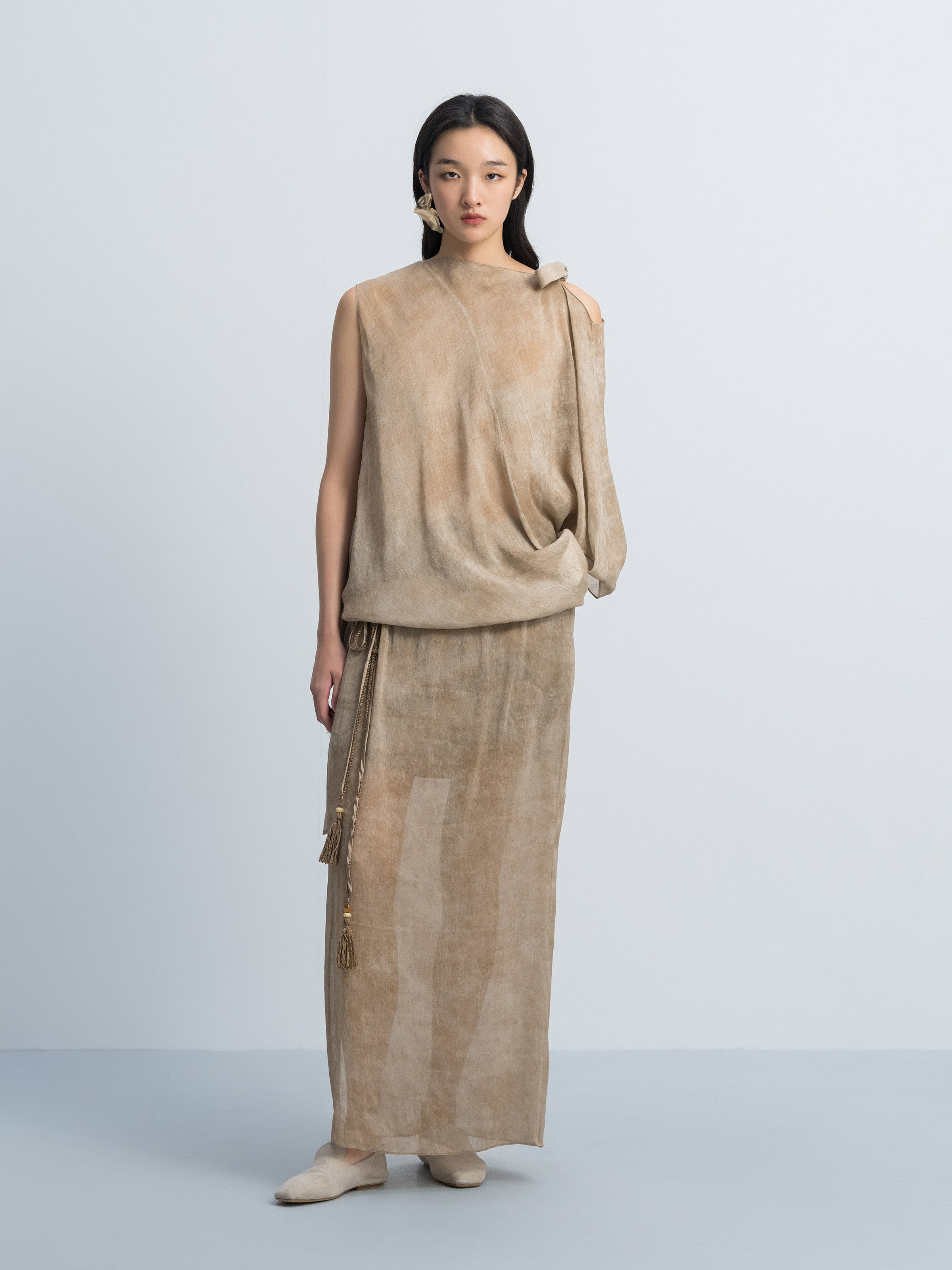 Light Khaki Elbow-Sleeve Top