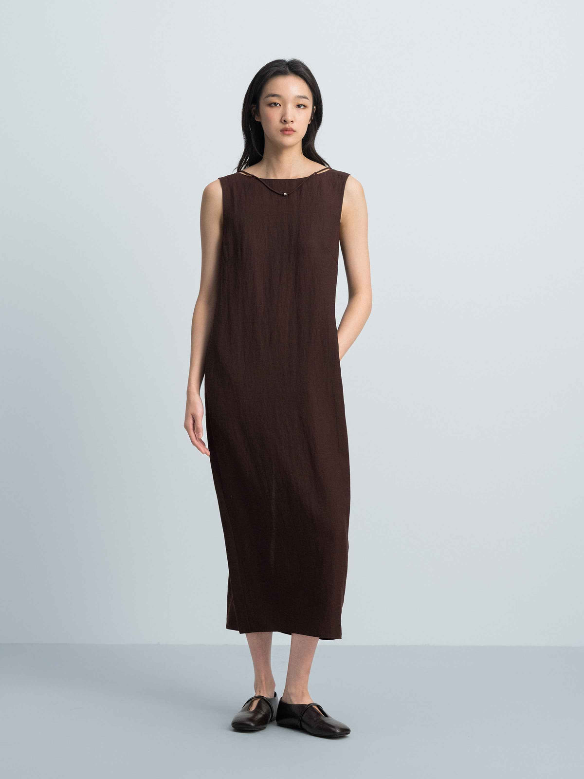 Coffee Brown Linen Blend Drawstring V Knot Cocoon Dress