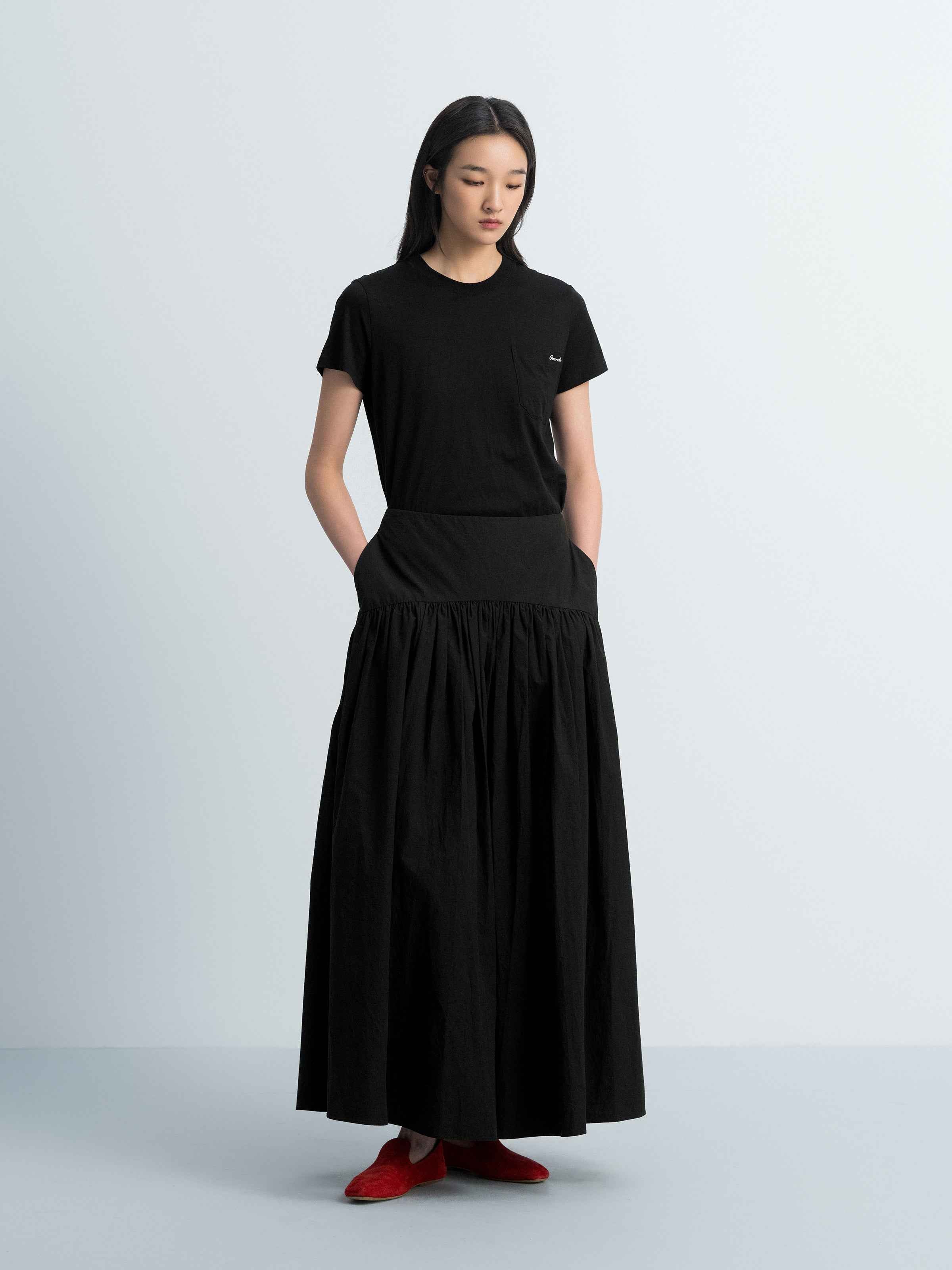 Black Jersey Knit Patch Pocket Logo Embroidery T-Shirt