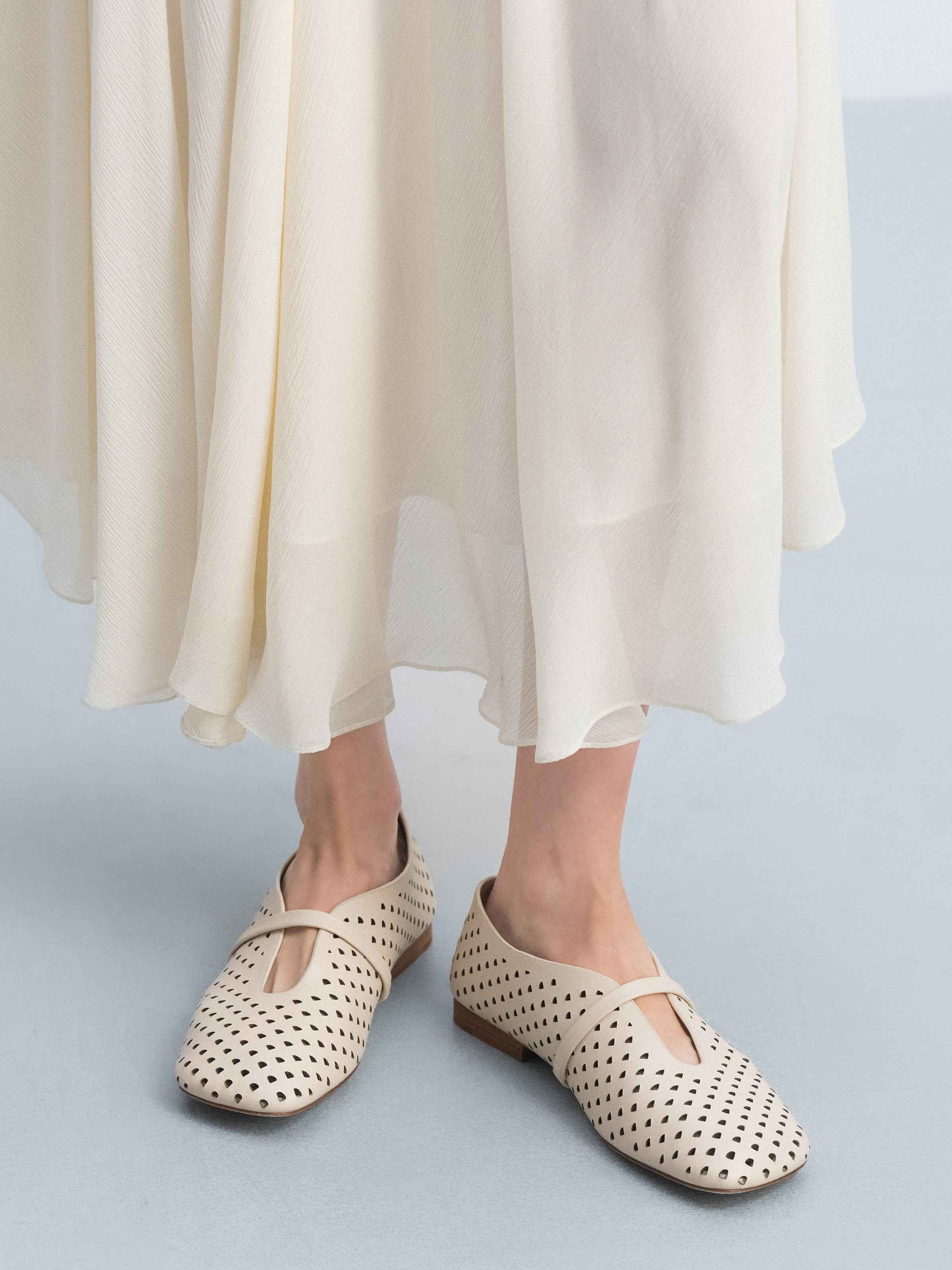 Cream White Cowhide Laser Perforation Square Toe Flat Shoes