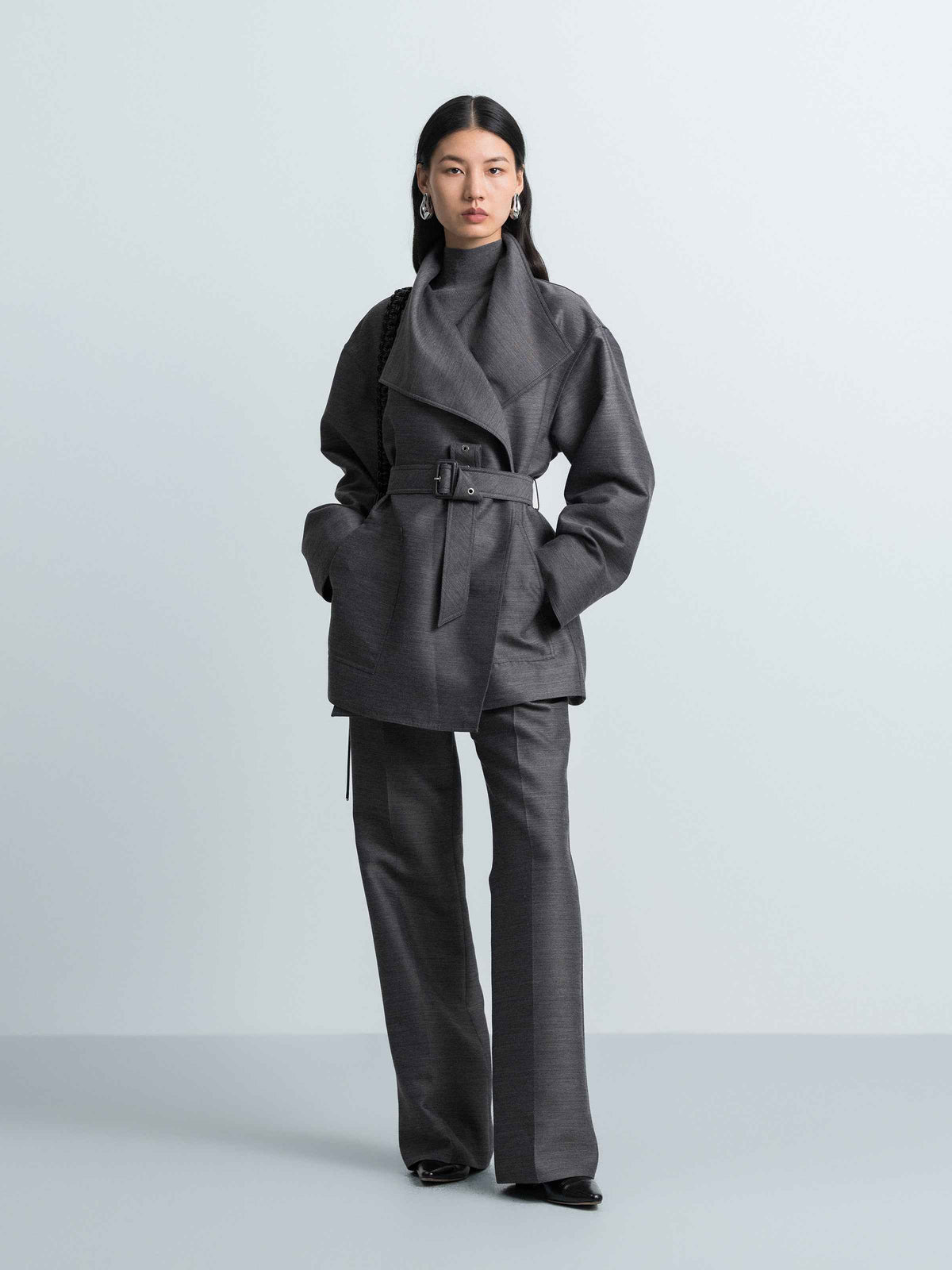 Wide‑Lapel Trench Coat