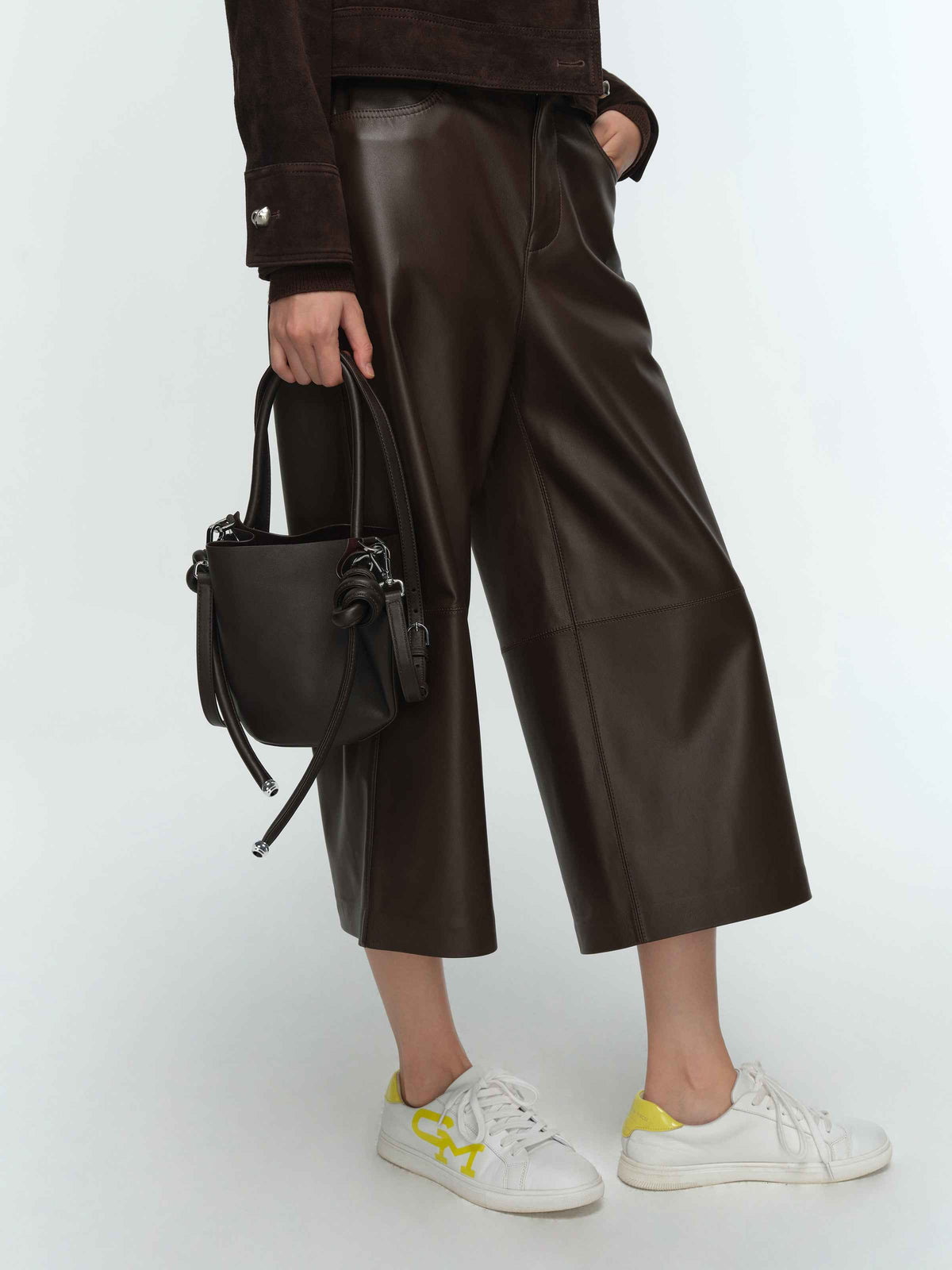 Small Knotted Detail Crossbody Bag