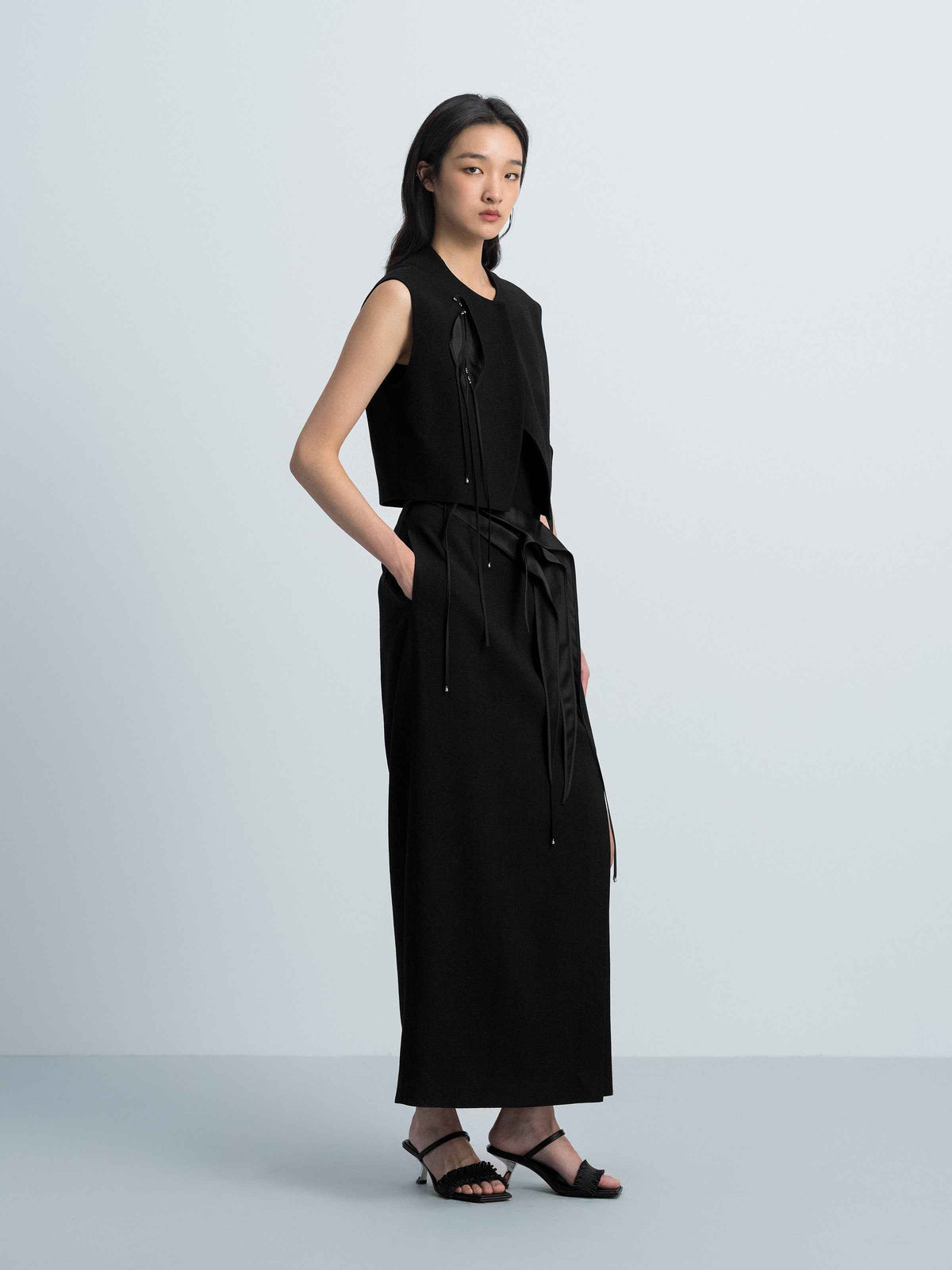 Black Diacetate Linen Weave Front Slit Straight Midi Skirt