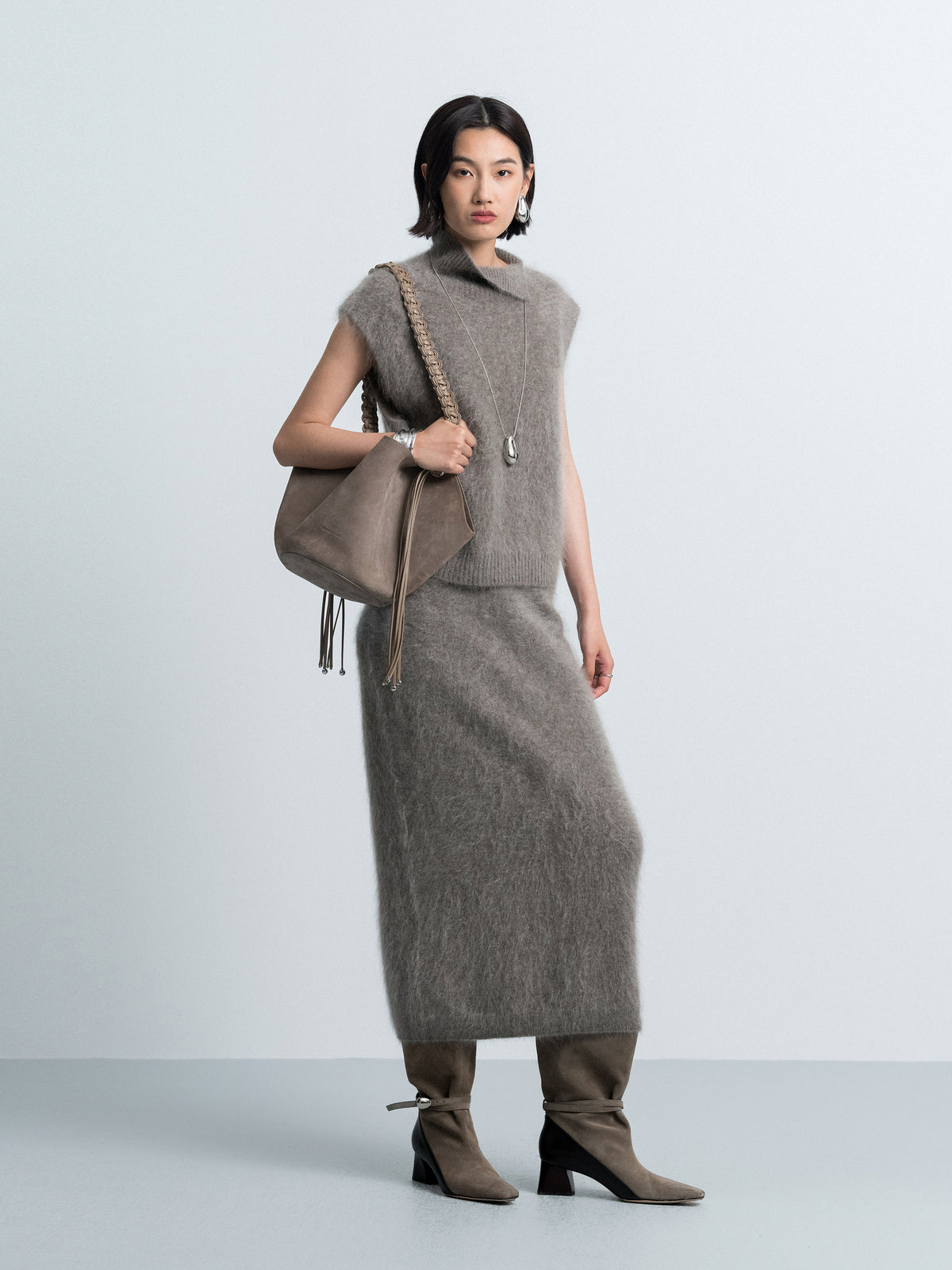 Collared Brushed Knit Waistcoat