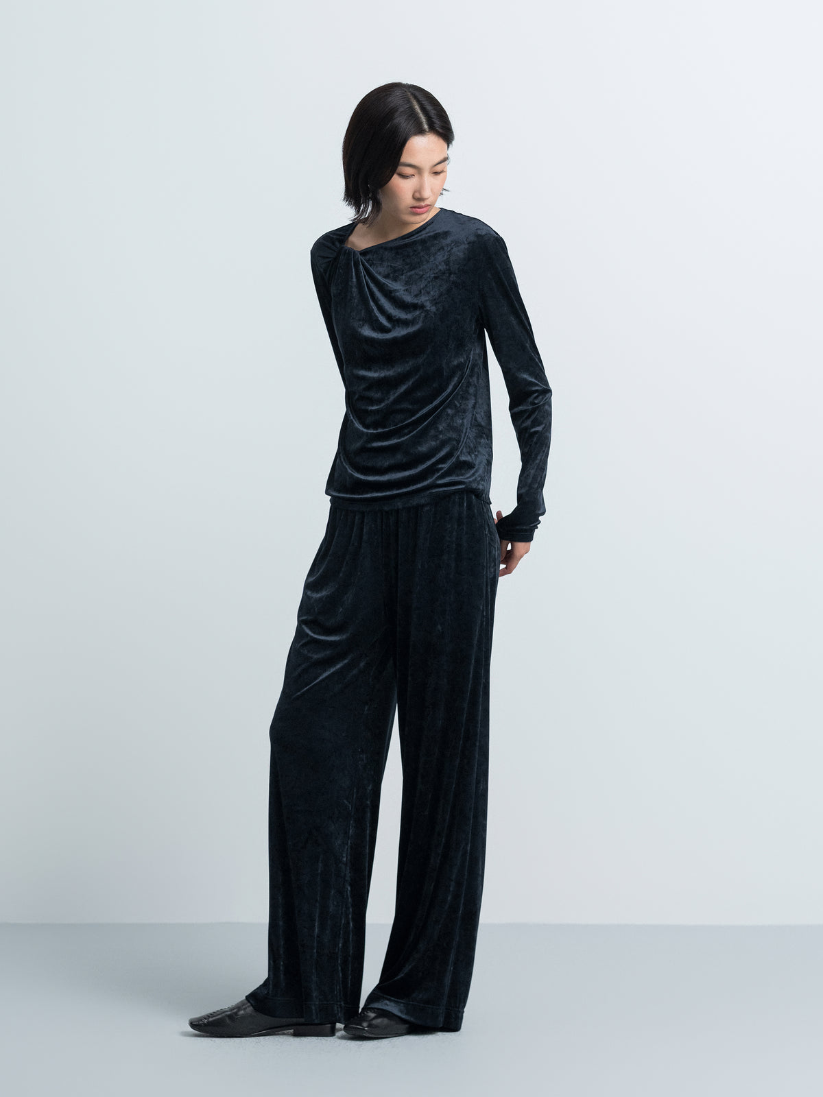 Velvet Wide‑leg Trousers
