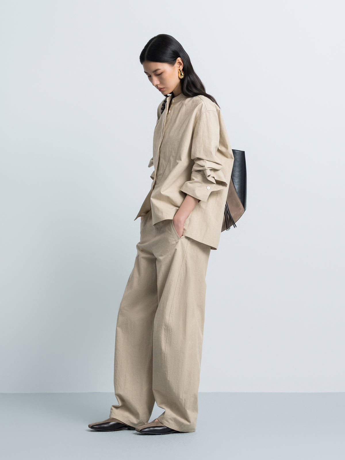 Curved Seam Barrel Pants