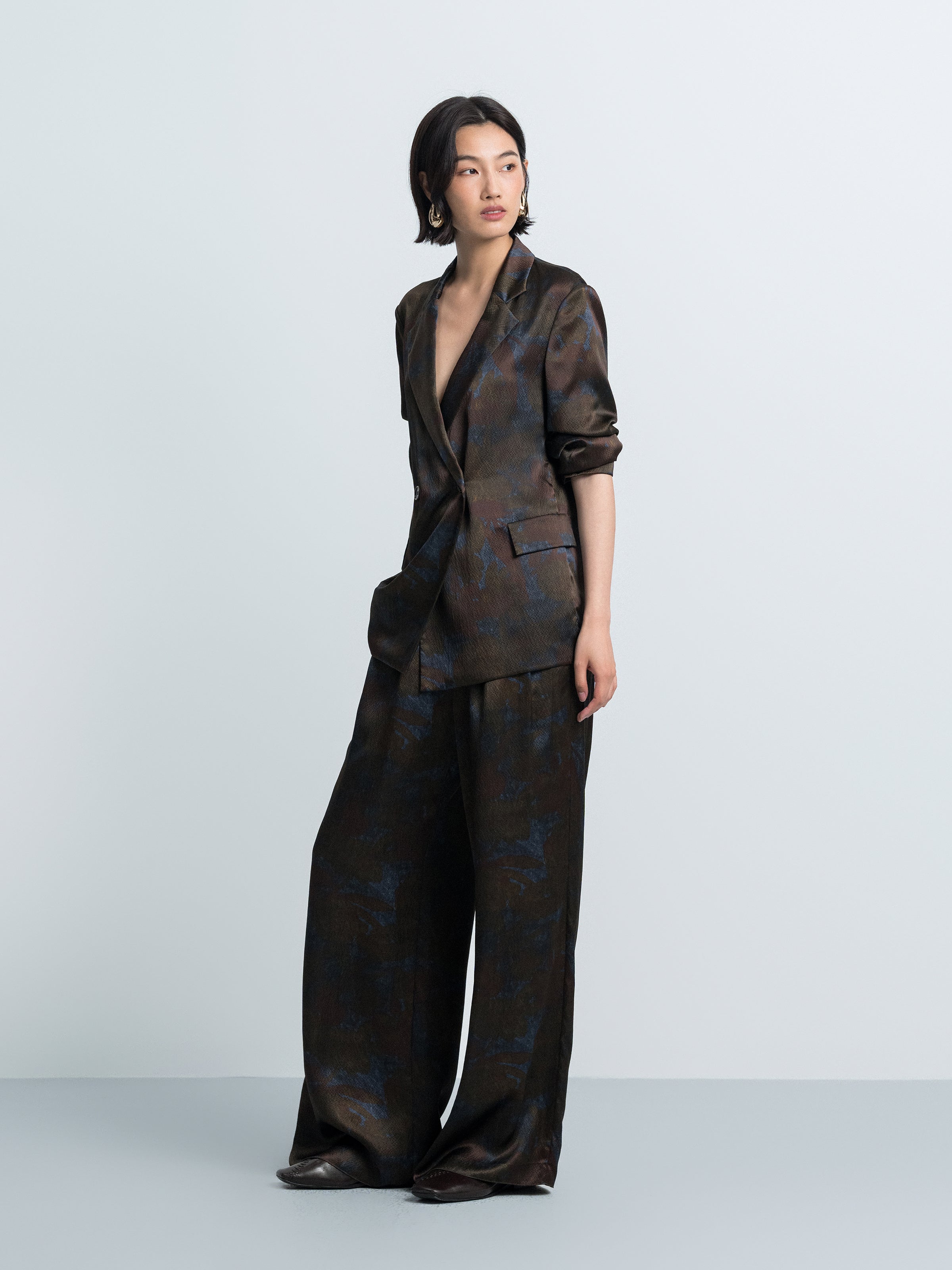 Printed Straight‑cut Suit