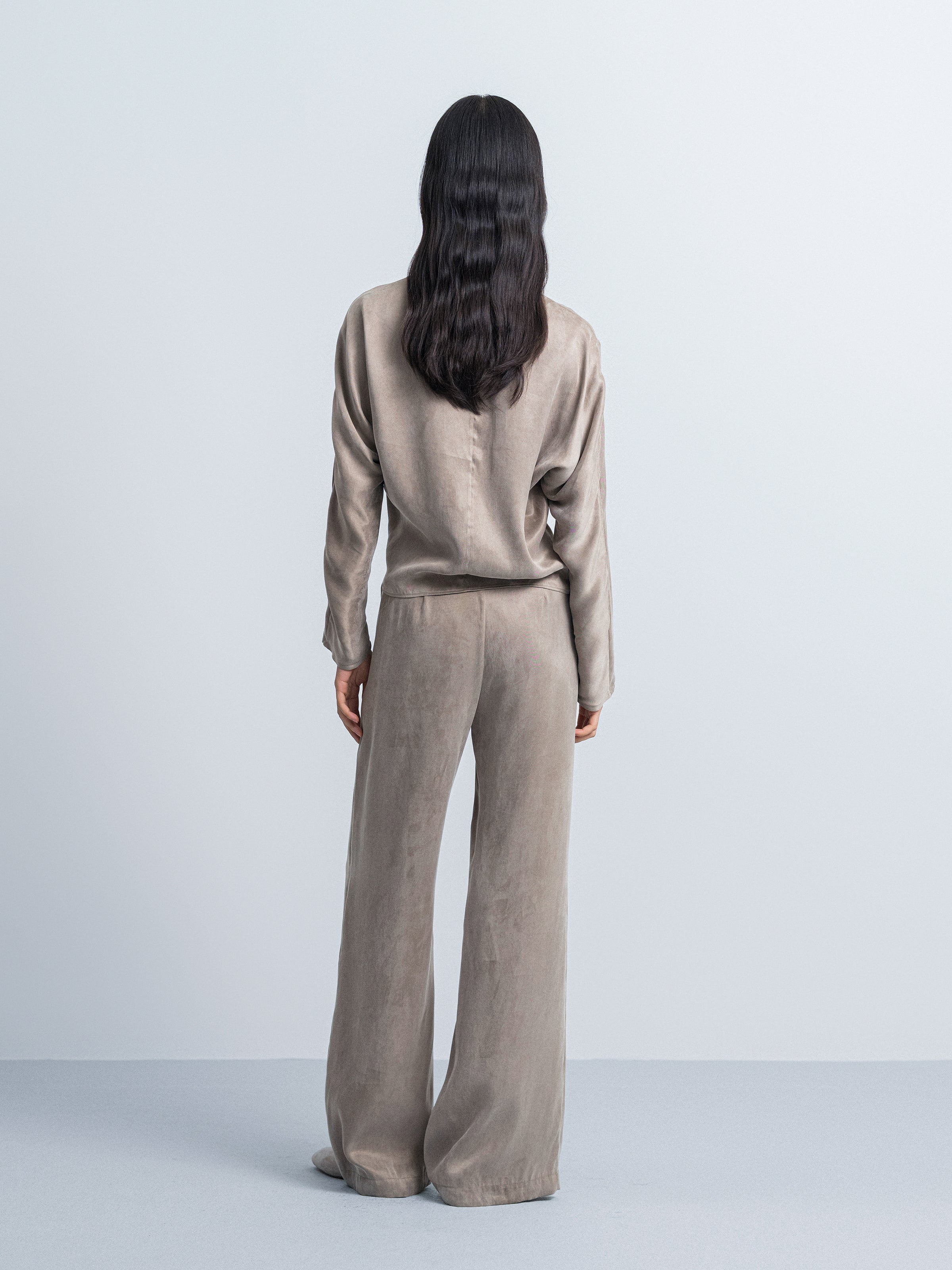 Continuous Waistband Wide Leg Pants