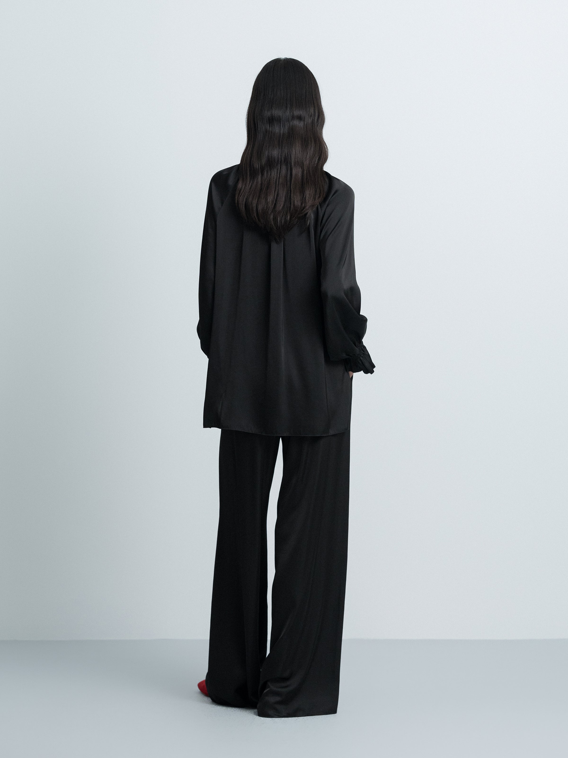 V-Neck Top with Elbow Sleeves