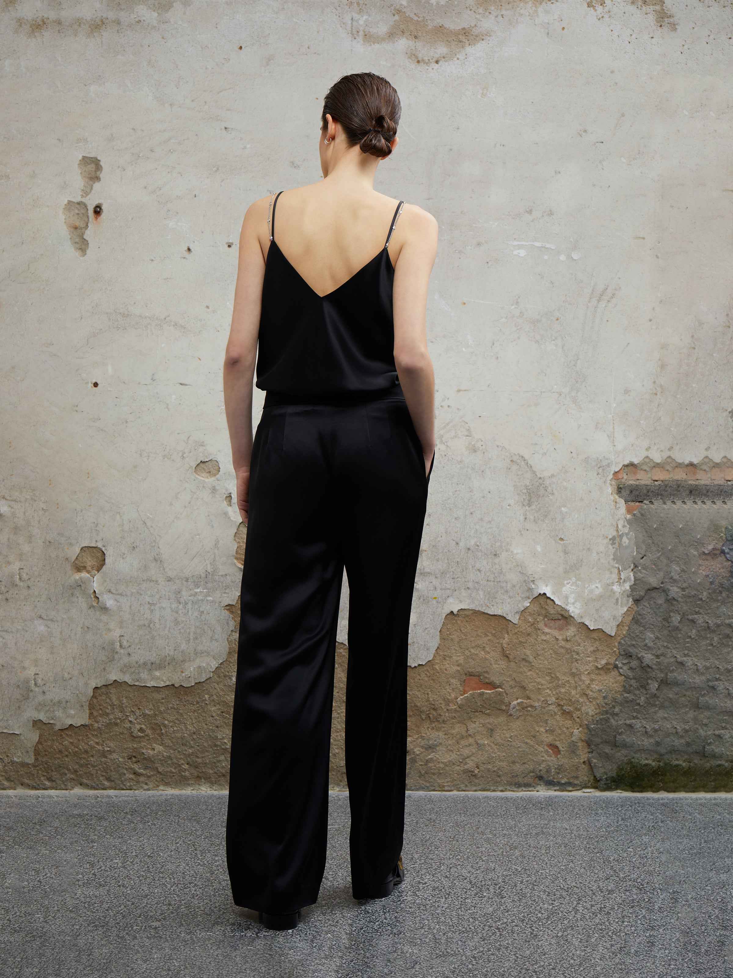 Black Triacetate Breathable Minimalist Sleeveless Tank Top