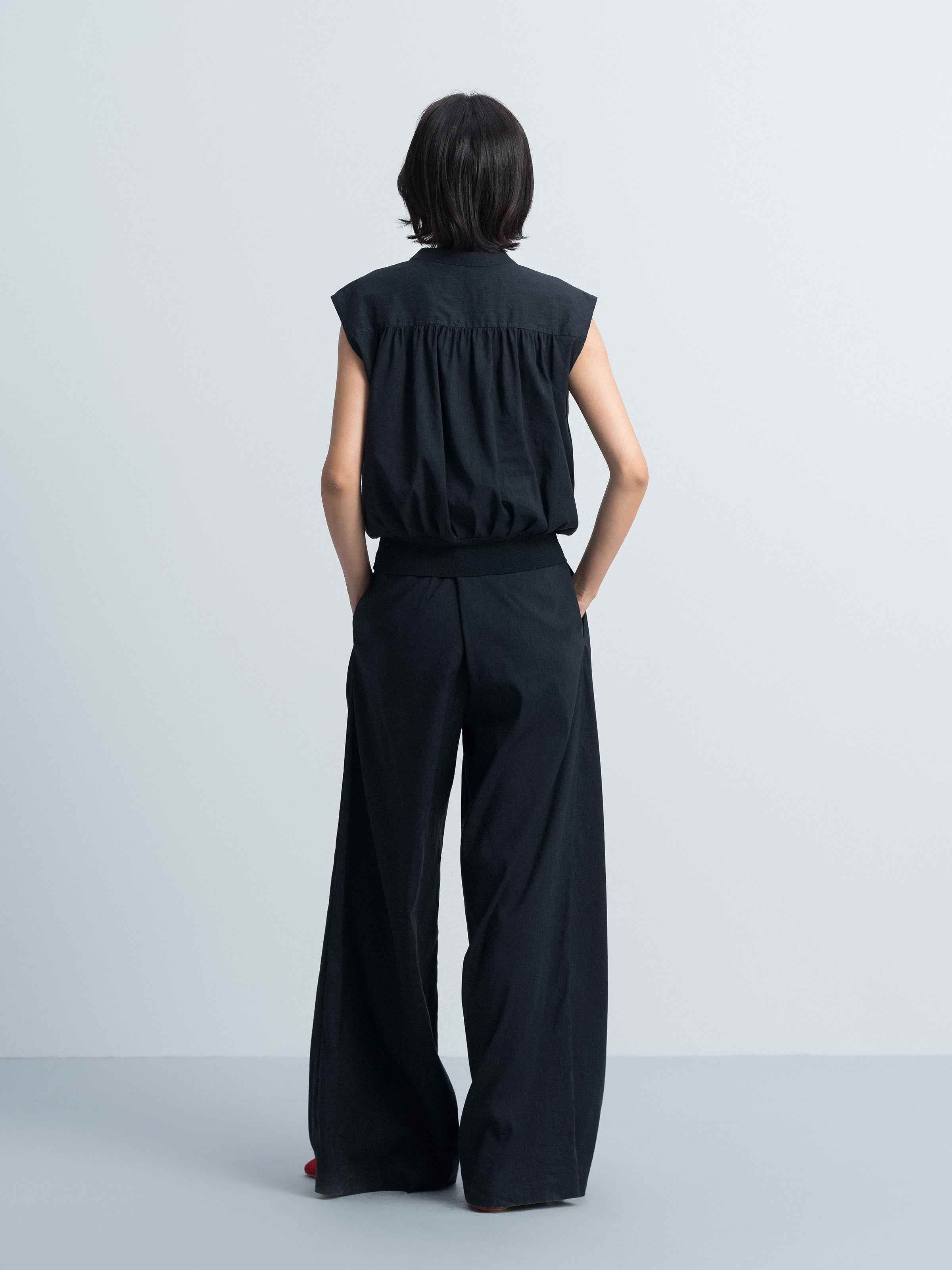 Navy Blue Linen Blend Cropped V-Neck Ribbed Sleeveless Top