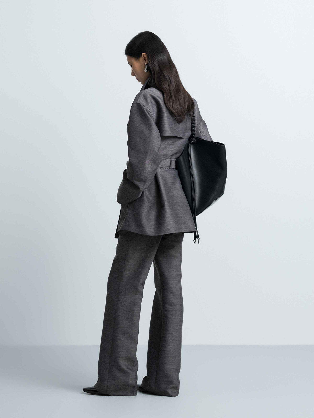 Wide‑Lapel Trench Coat