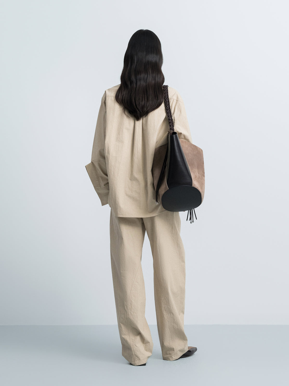 Curved Seam Barrel Pants