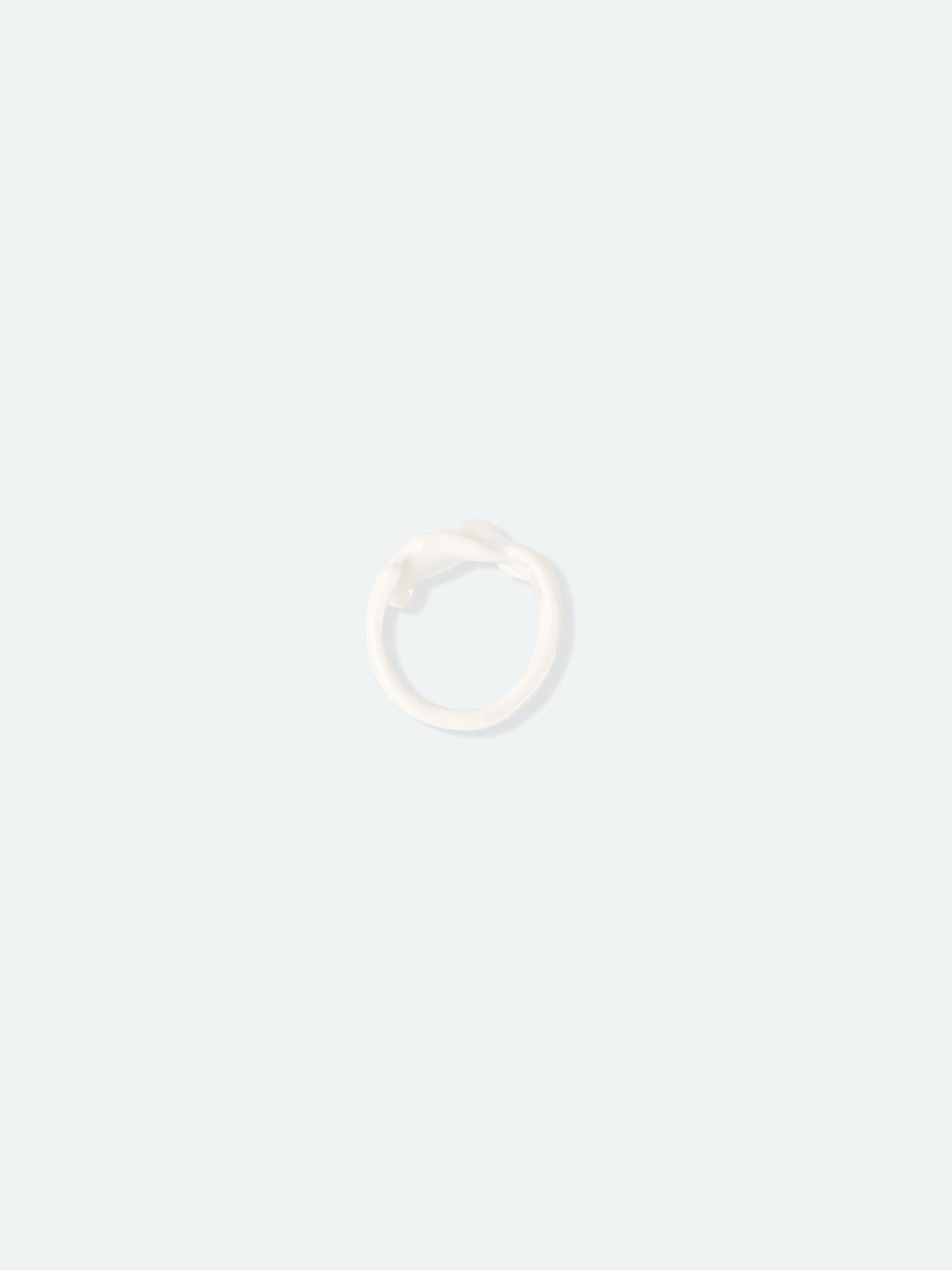 Off White Enamel 3D Petal Adjustable Ring