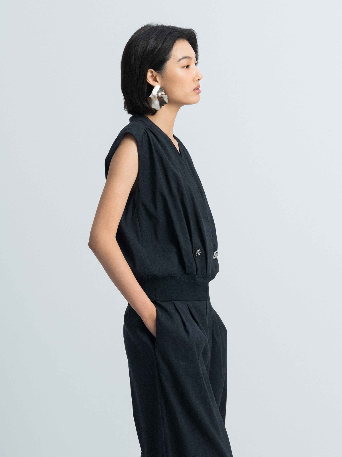 Navy Blue Linen Blend Cropped V-Neck Ribbed Sleeveless Top