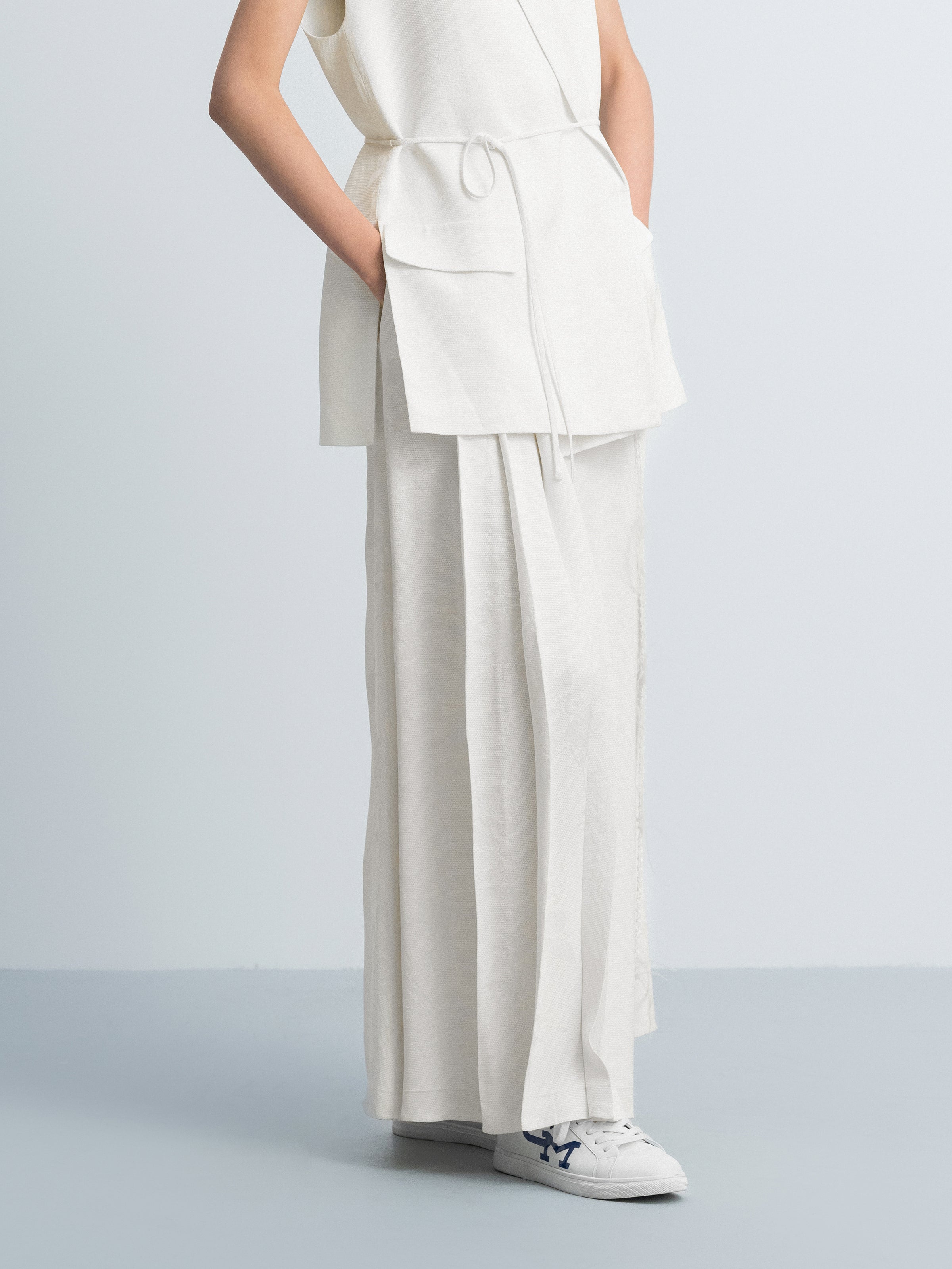 Cream White Rayon Jacquard A-Line Front Pleat Skirt