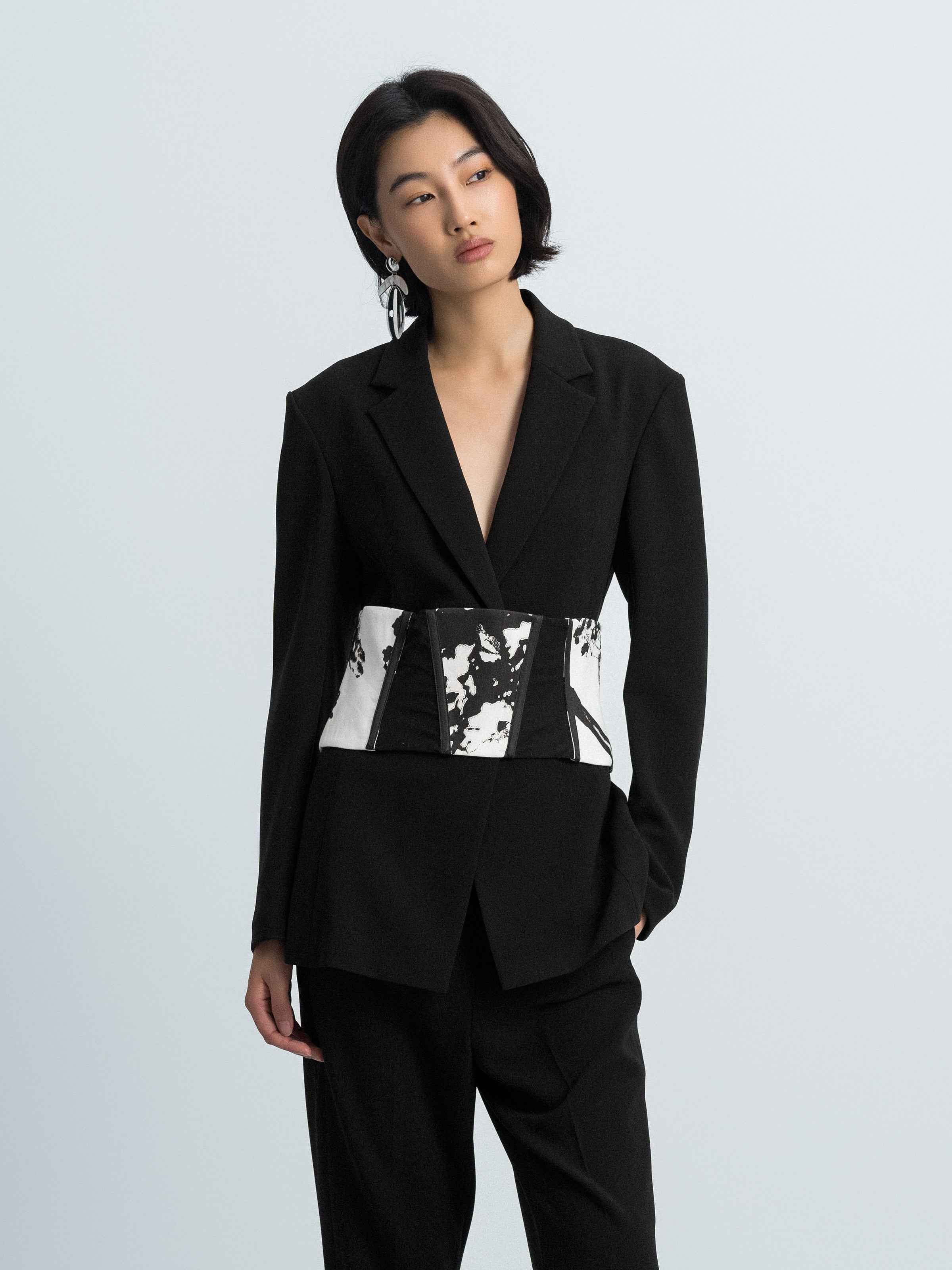 Black Triacetate Polyester Fitted Waist Detachable Belt Blazer