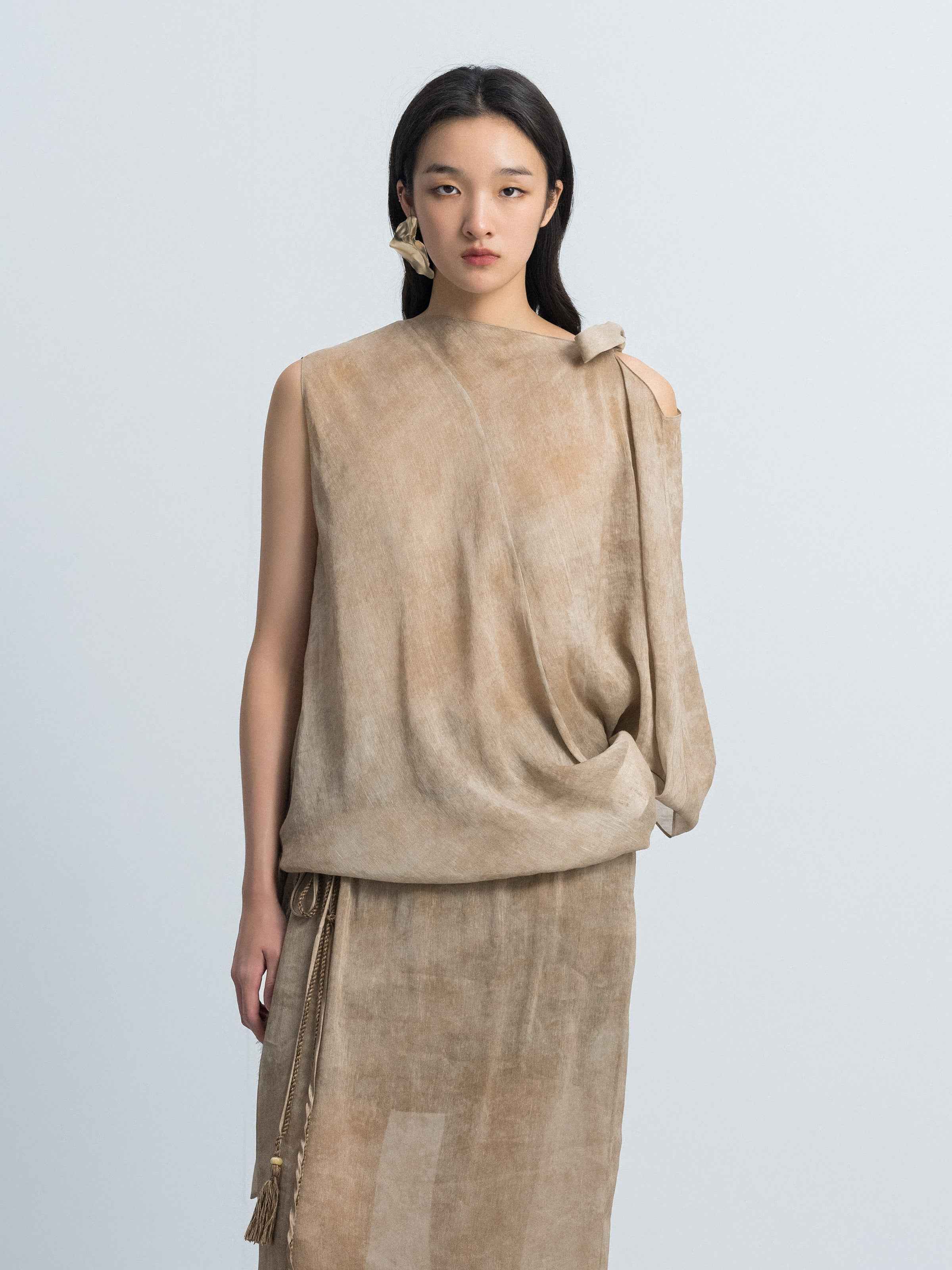 Light Khaki Elbow-Sleeve Top