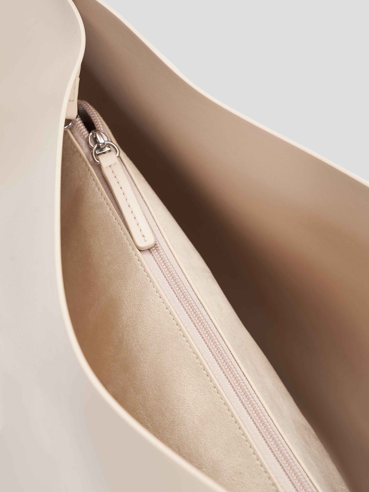Large Woven Strap Crossbody Bag