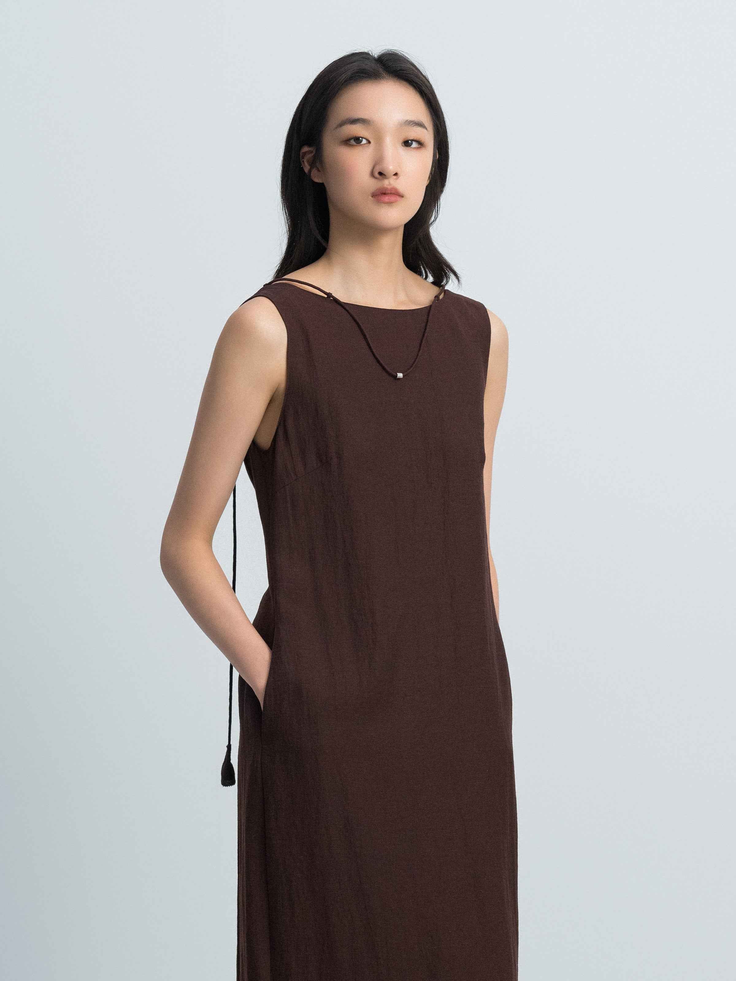 Coffee Brown Linen Blend Drawstring V Knot Cocoon Dress