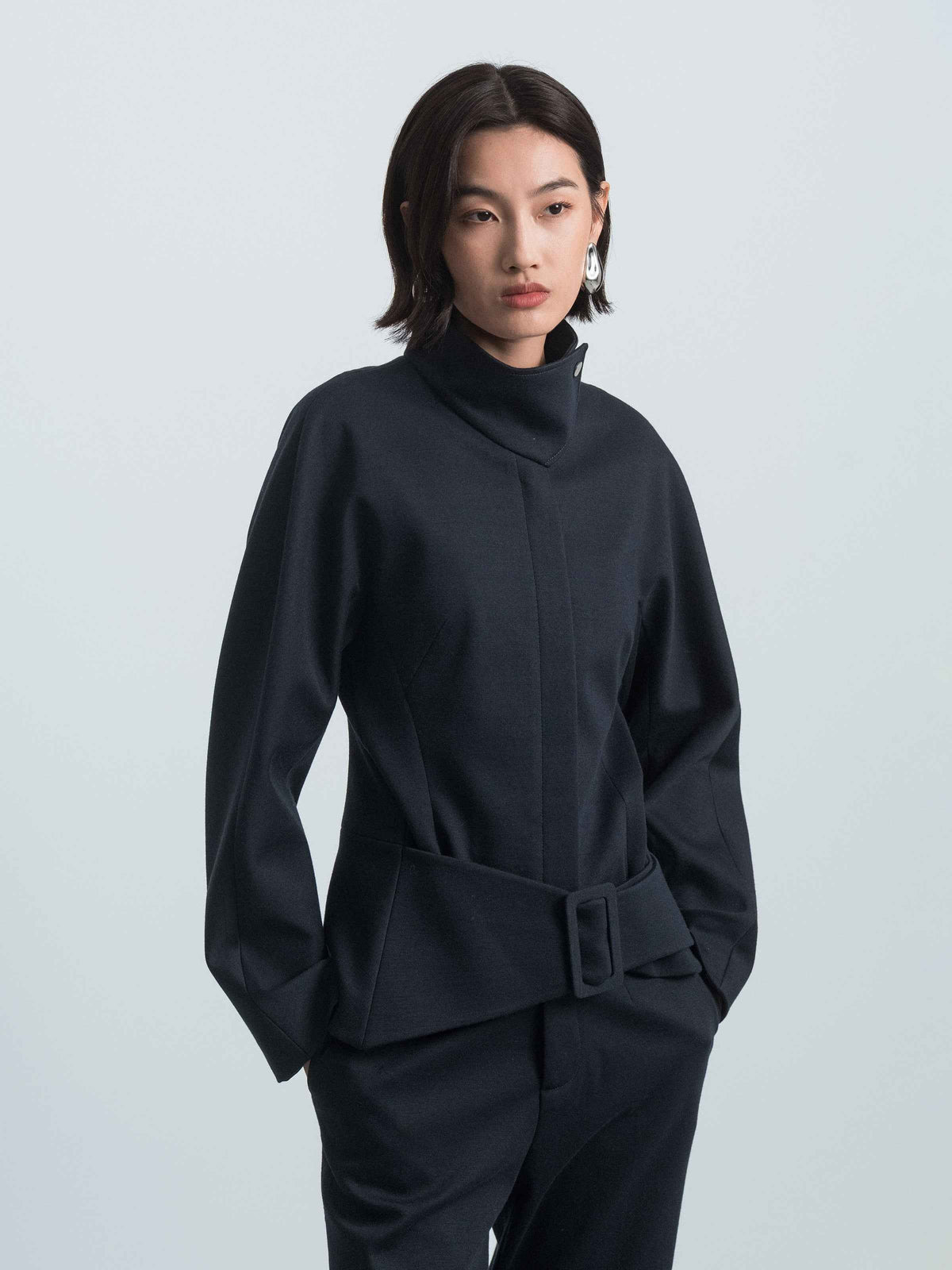 Wide‑Waistband Waist‑Cinching Jacket