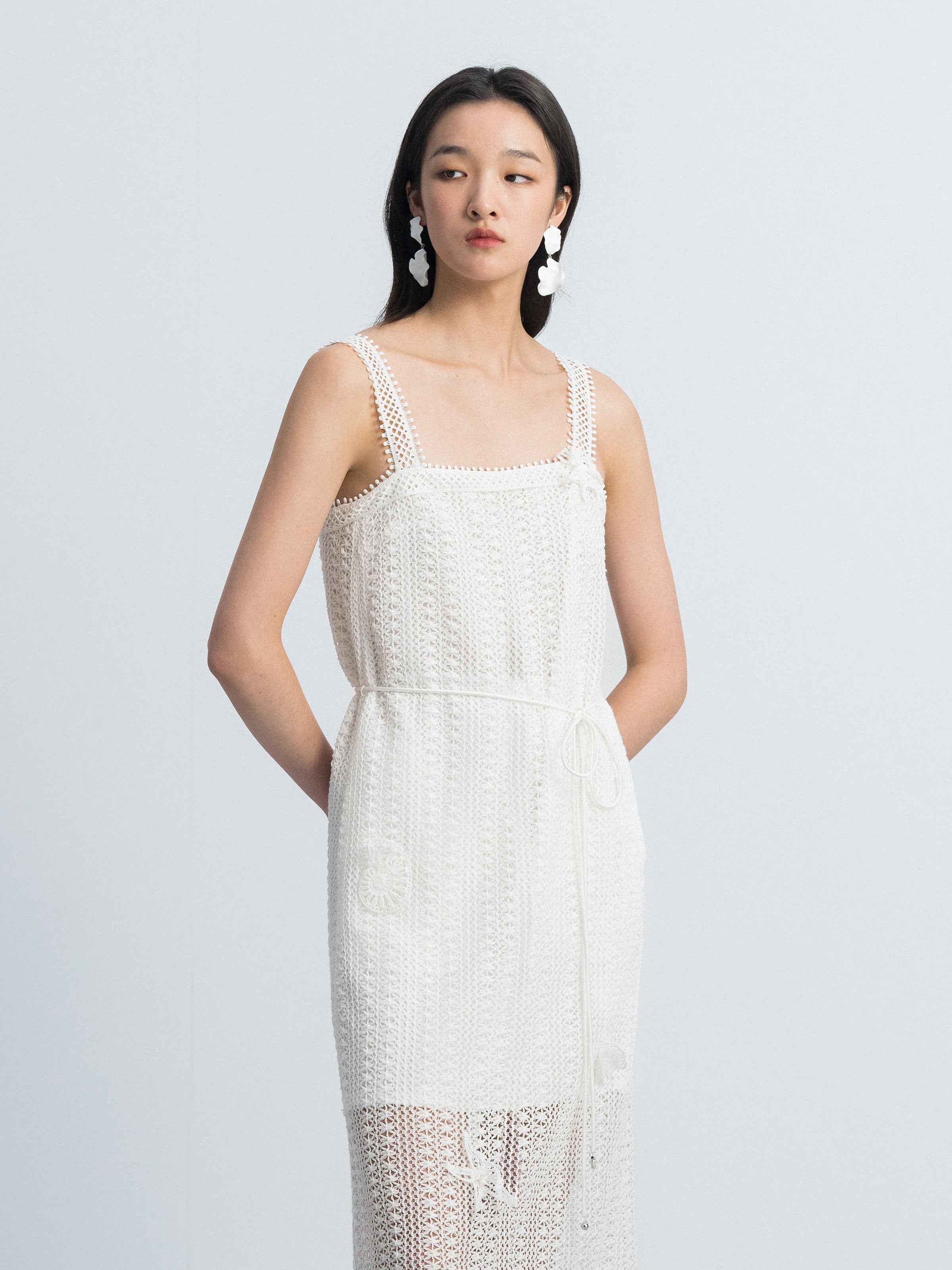 Off White Sleeveless Dress