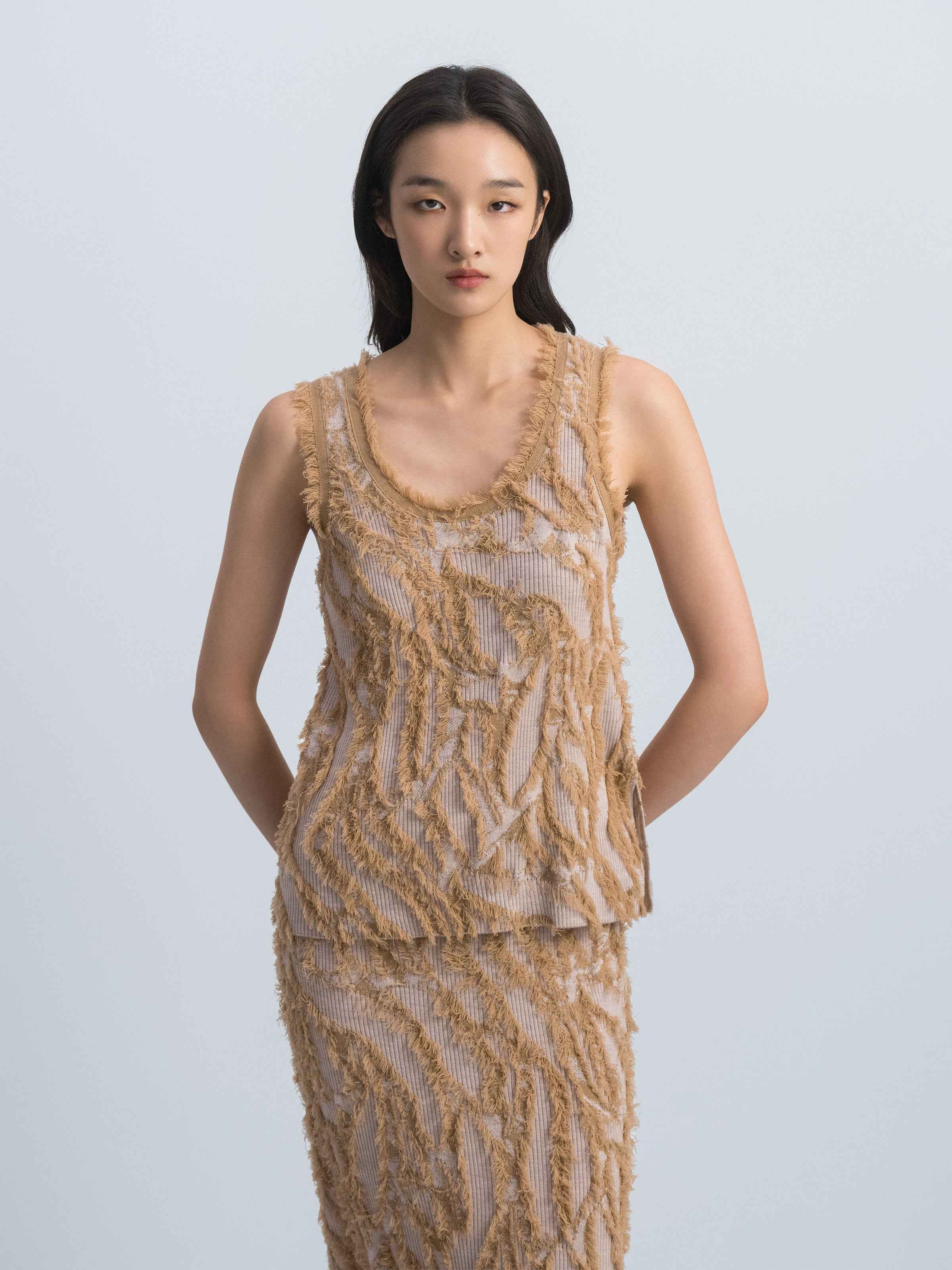 Pattern Merino Wool Fringe Jacquard U Neck Knit Vest