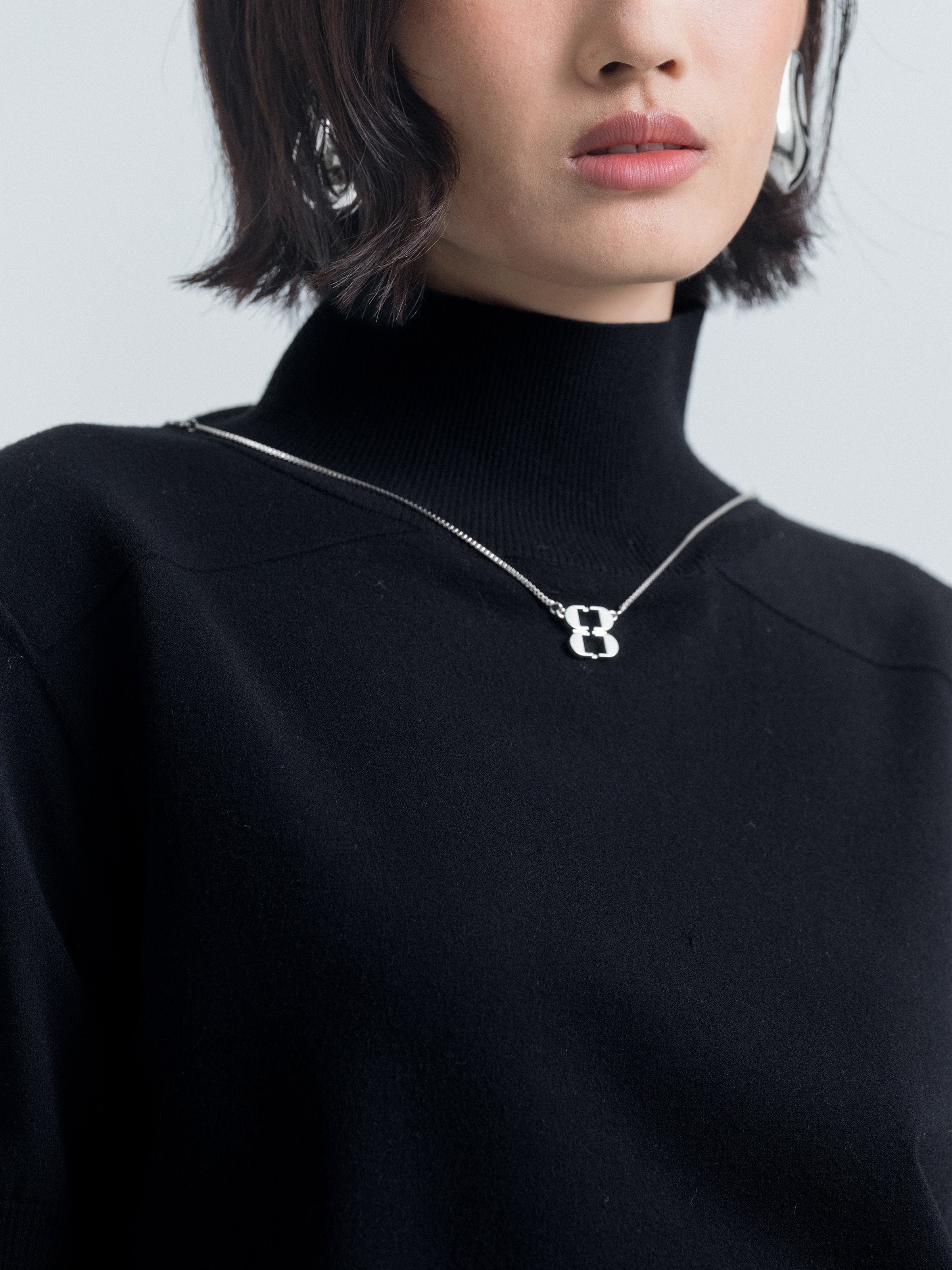 Short-Sleeve Crew Neck Knit Top