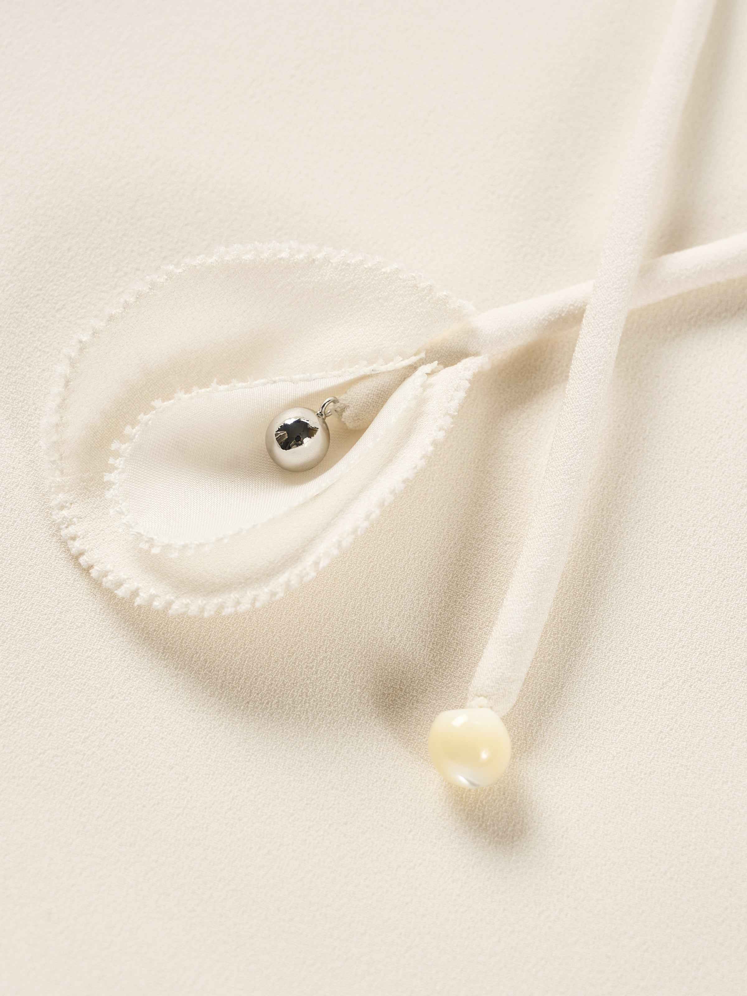 Cream White Triacetate Petal Pendant Straight Midi Vest