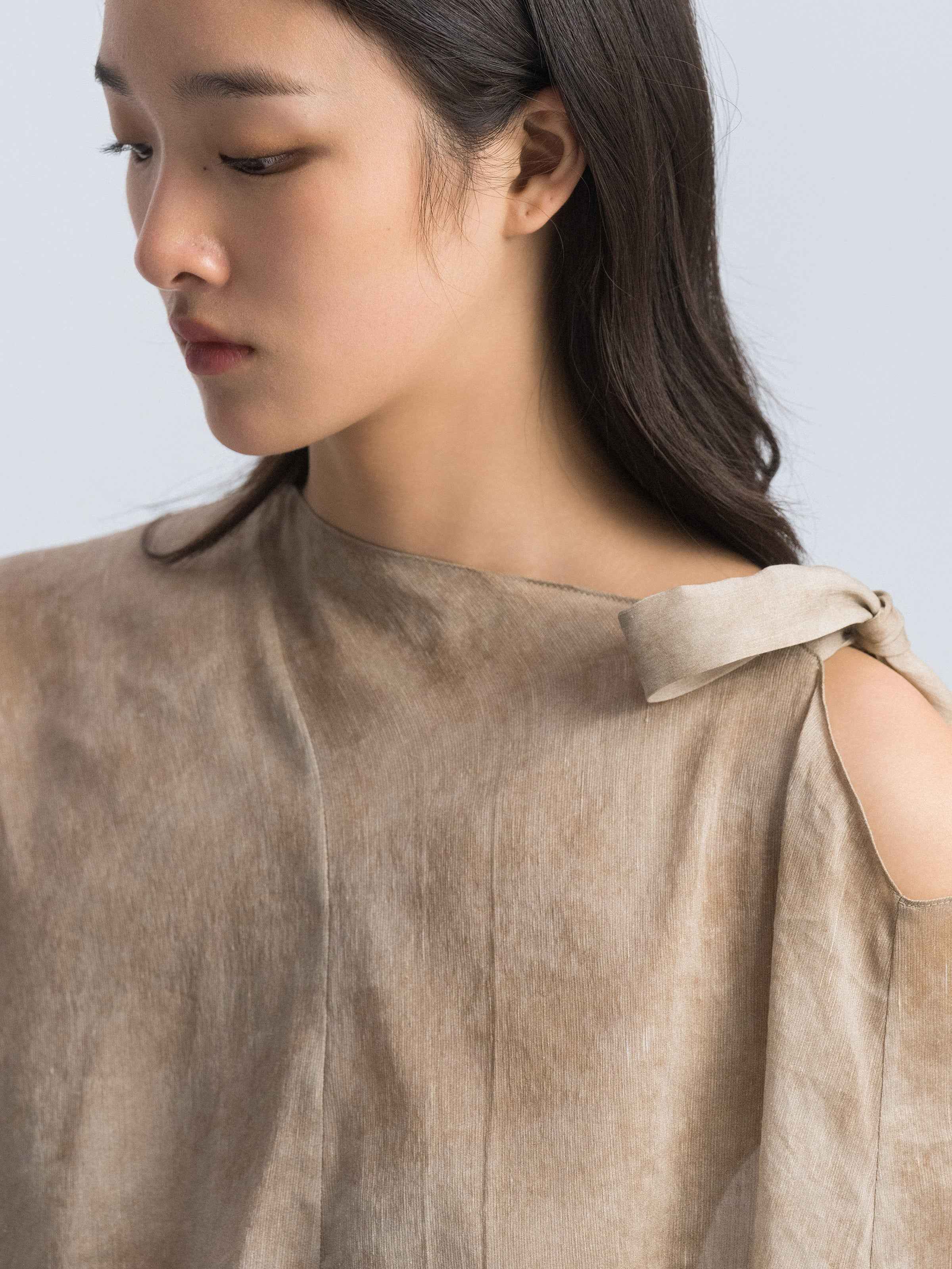 Light Khaki Elbow-Sleeve Top