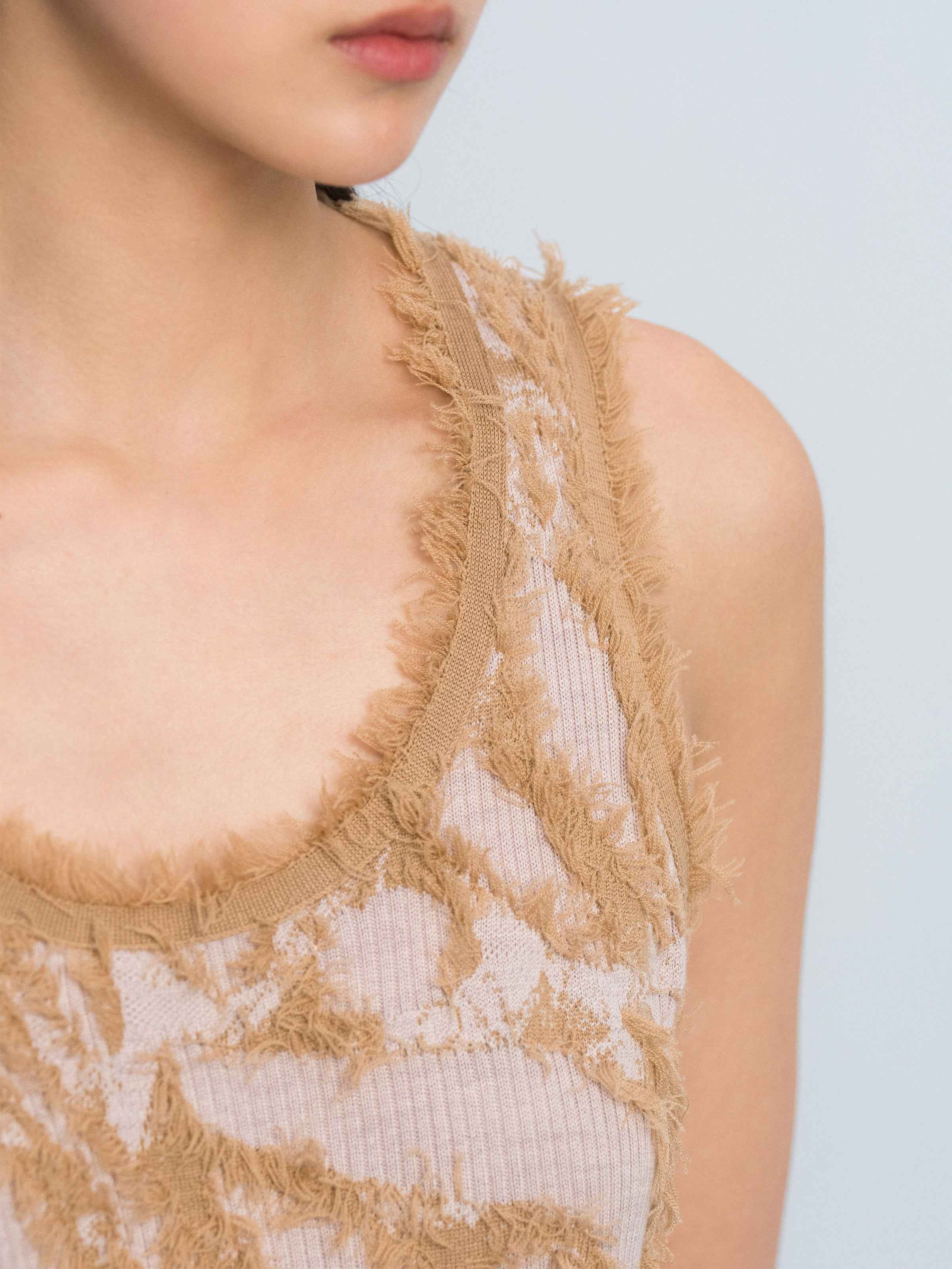 Pattern Merino Wool Fringe Jacquard U Neck Knit Vest