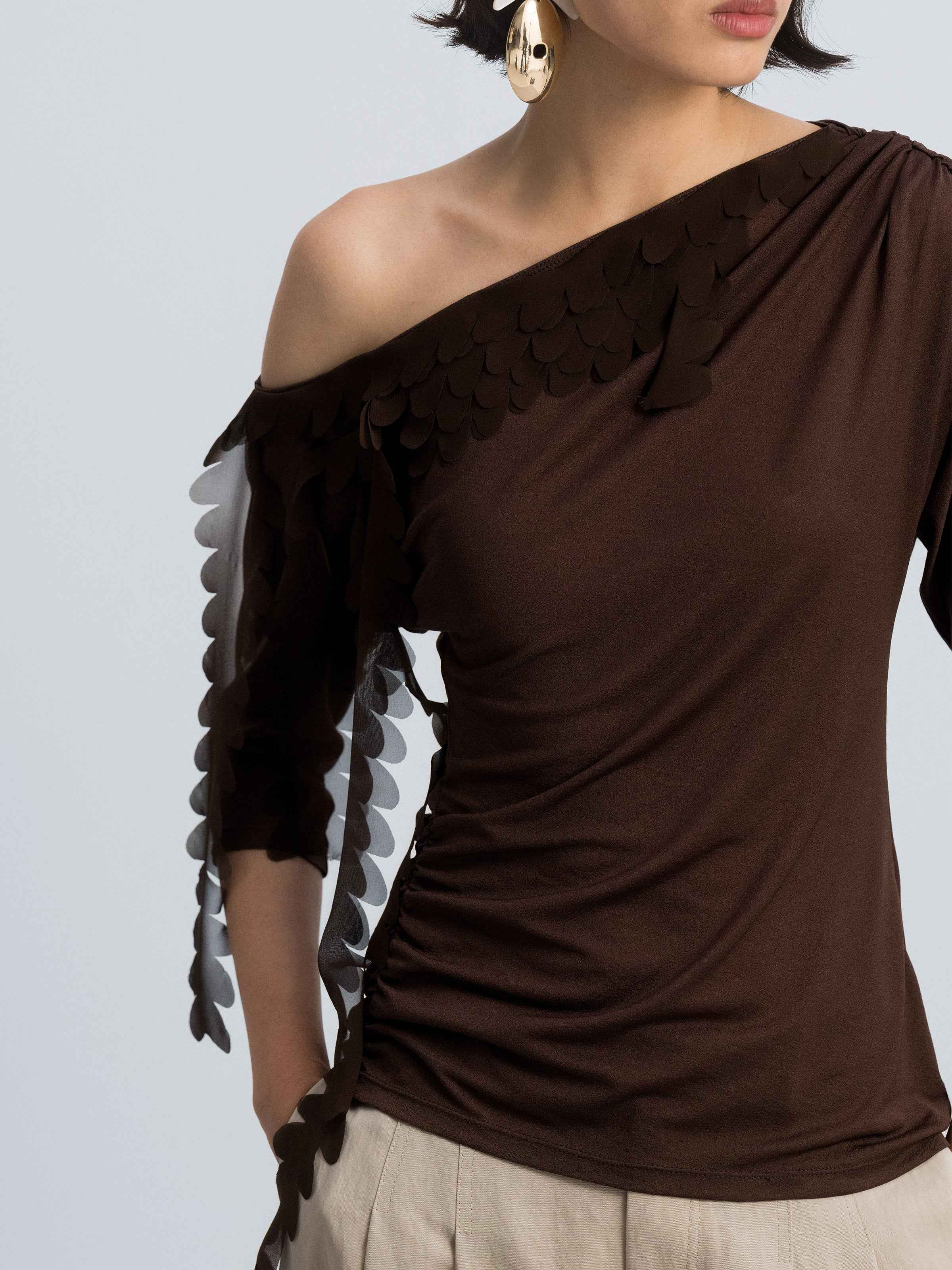 Brown Acetate Poly Knit One-Shoulder Ruching Elbow-Sleeve Top