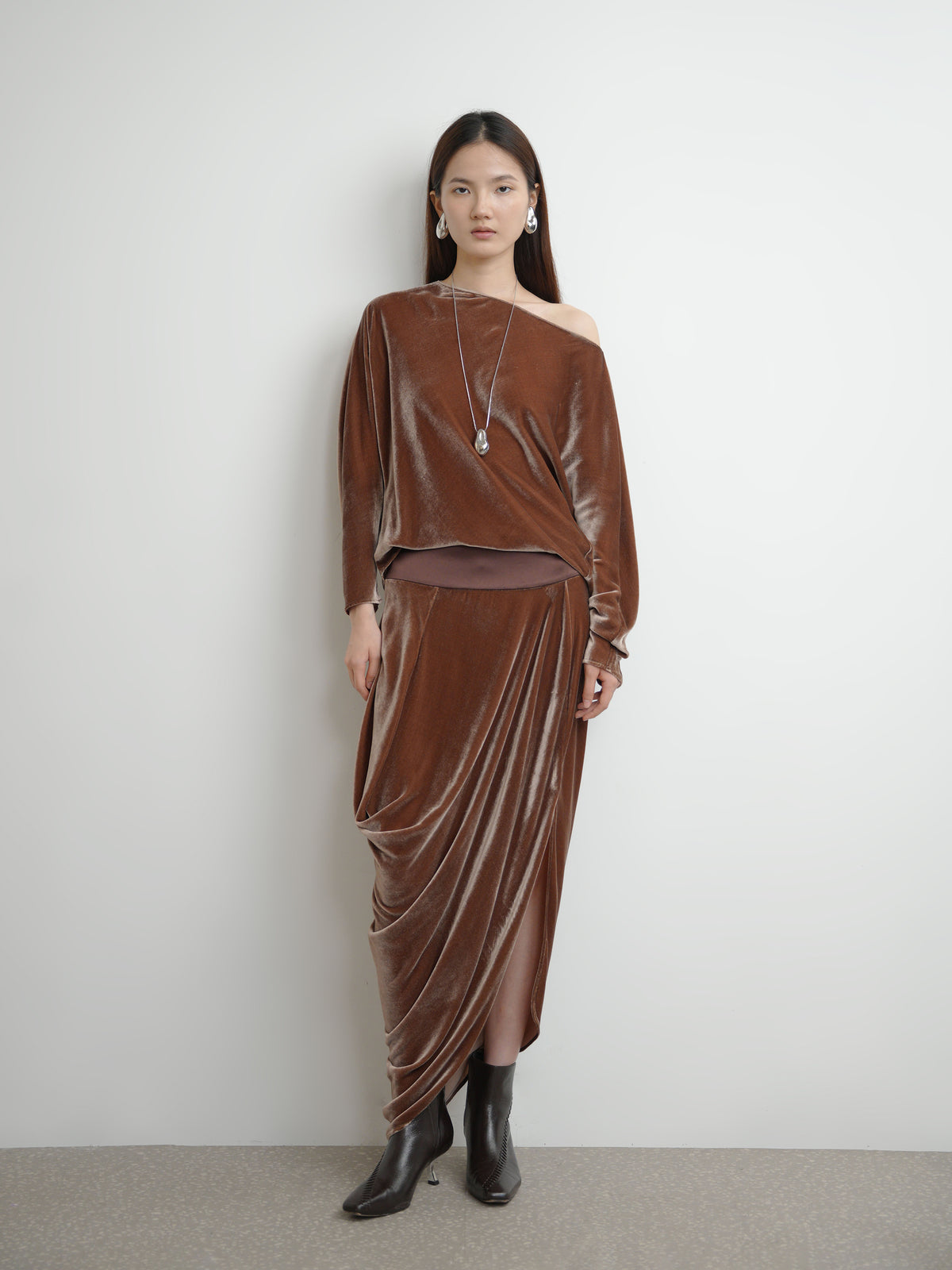 Velvet Structured Skirt