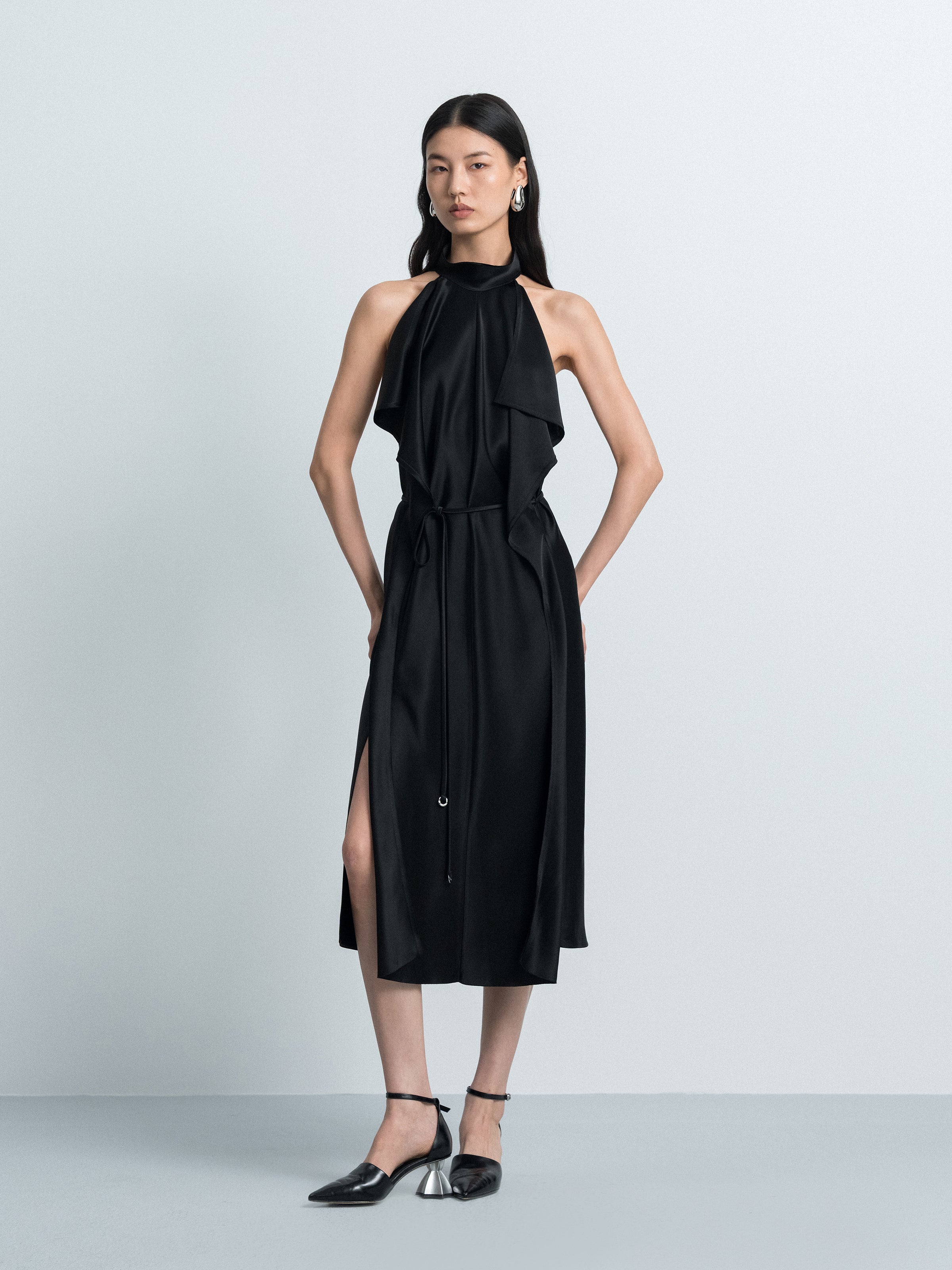 Sleeveless Dress with Ruffle Trims