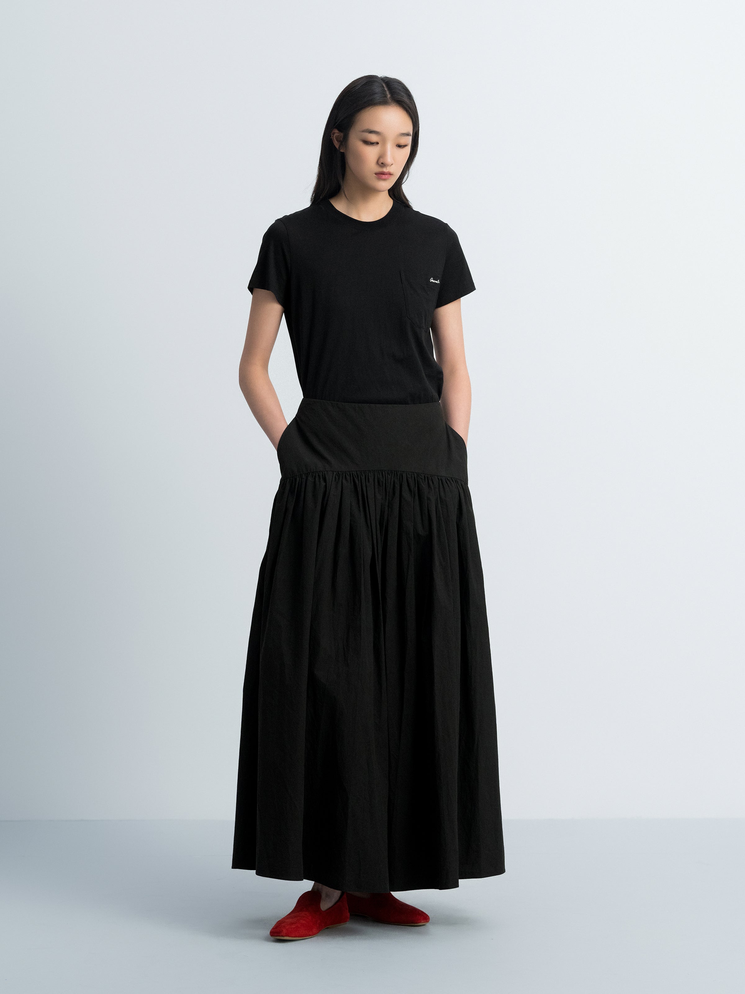 Black Jersey Knit Patch Pocket Logo Embroidery T-Shirt