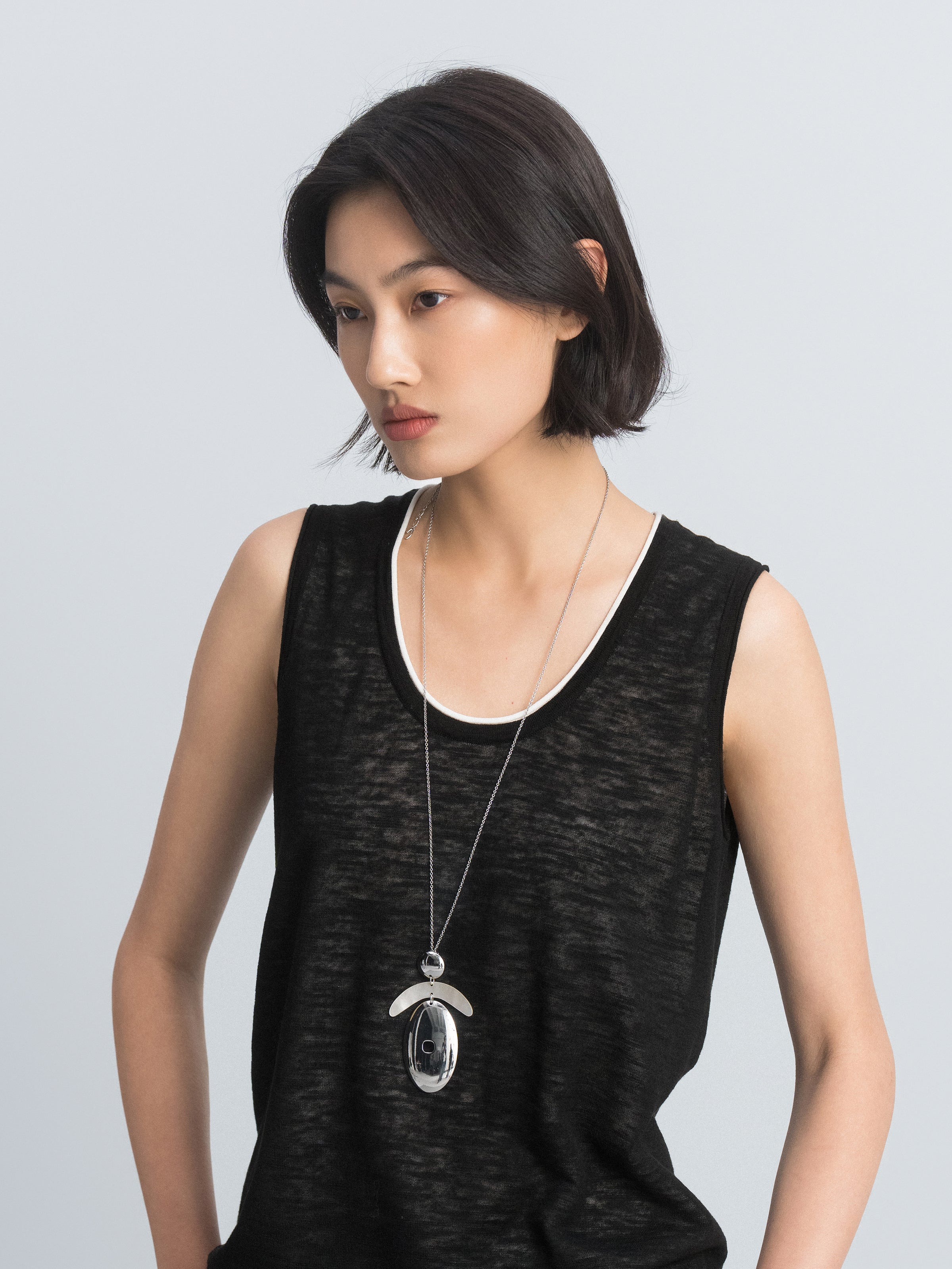 Silver Mother of Pearl Crescent Oval Pendant Necklace