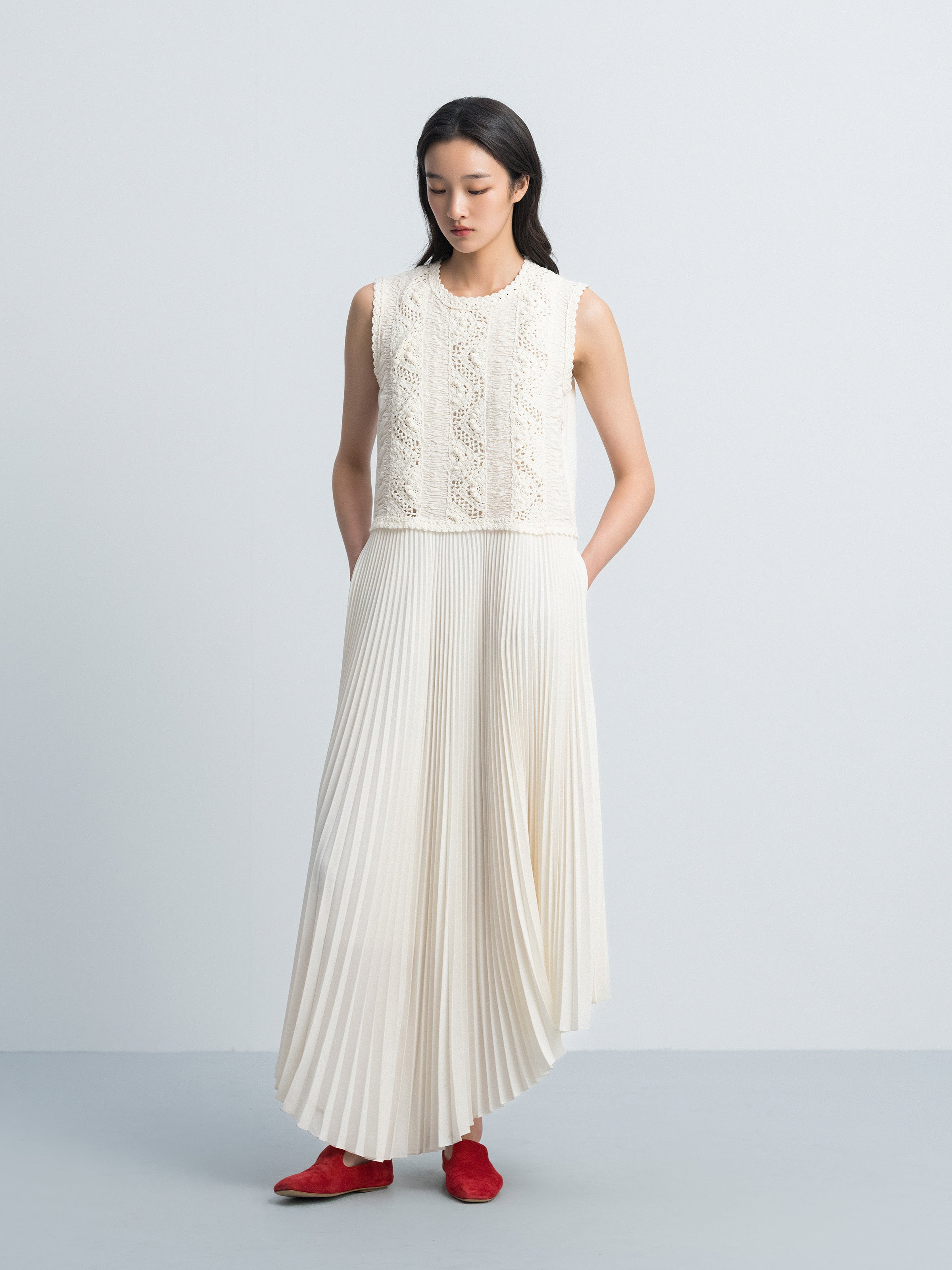 Cream White Pima Cotton Crocheted Flower Splice Sleeveless Dress