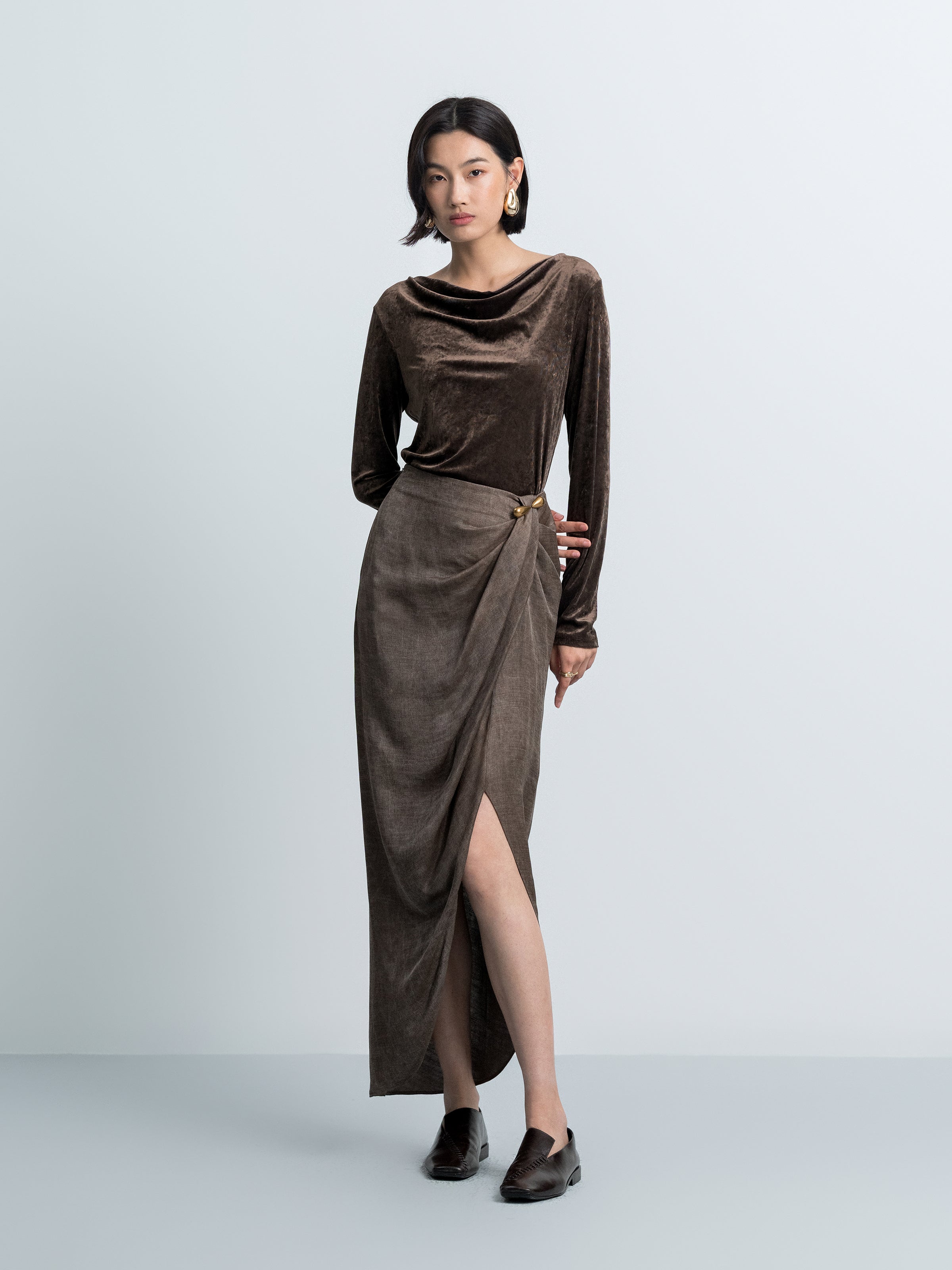Off‑the‑shoulder Velvet Top