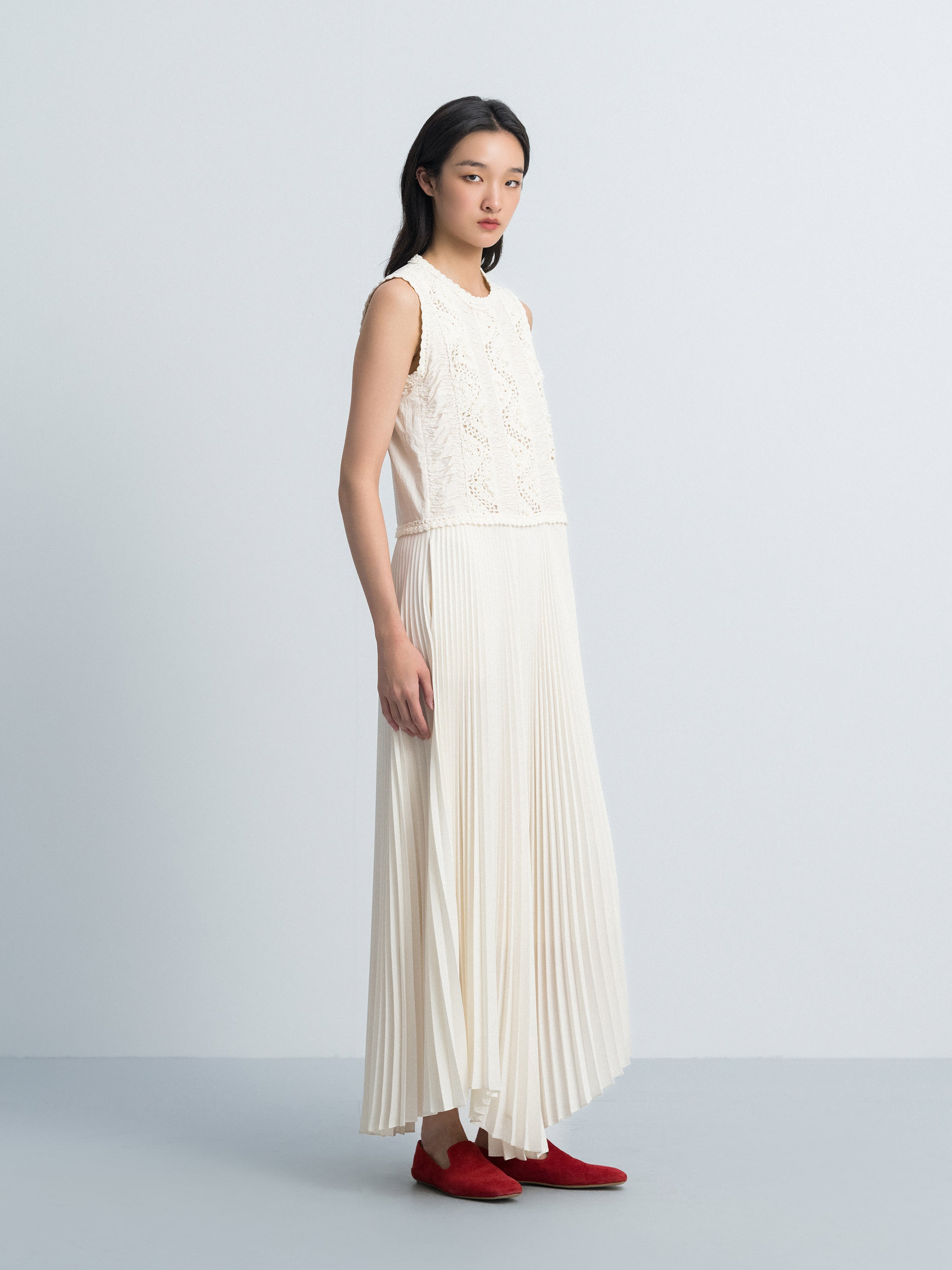 Cream White Pima Cotton Crocheted Flower Splice Sleeveless Dress