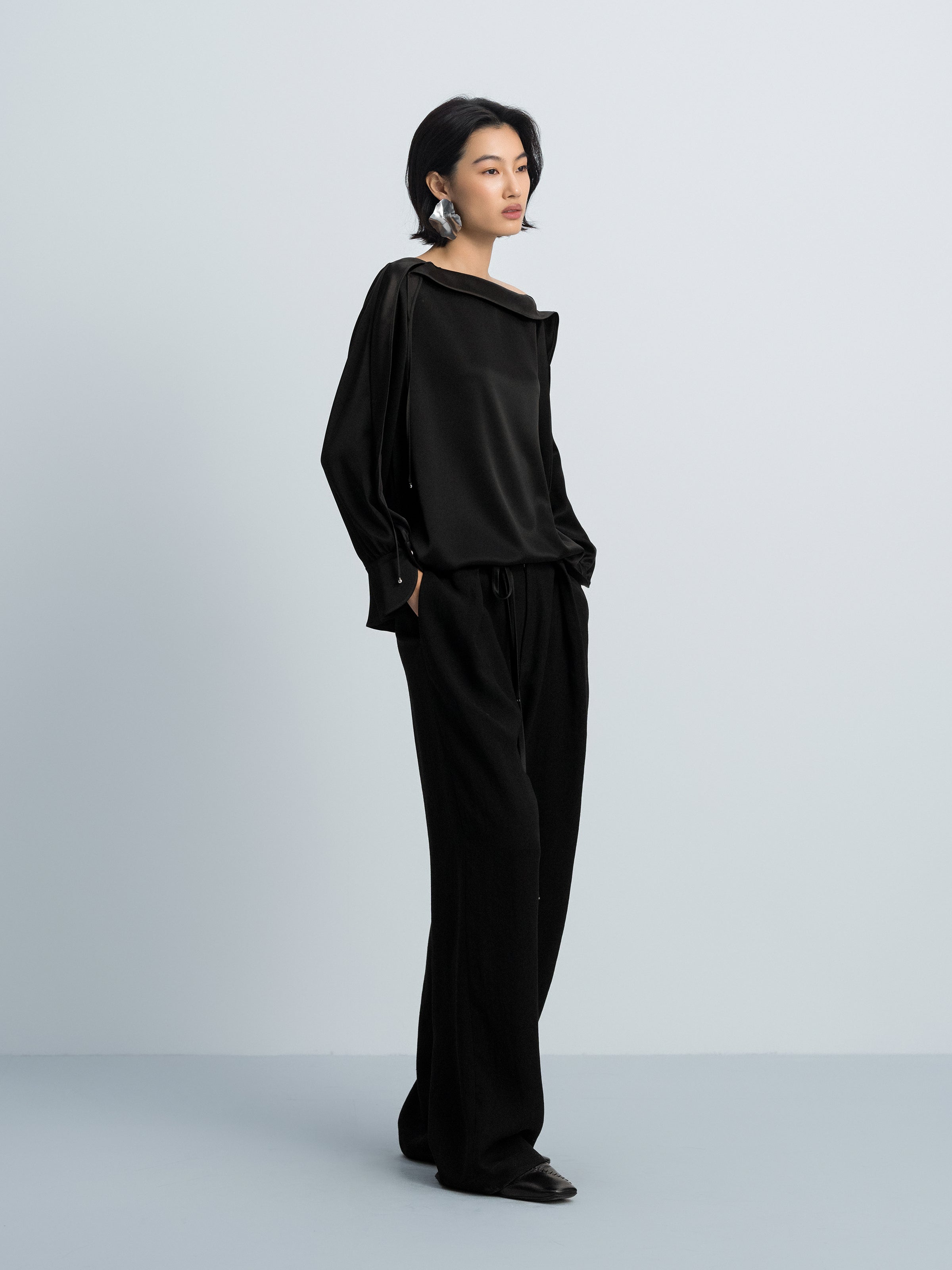 Black Diacetate Linen Weave Metal Bead Wide-Leg Trousers