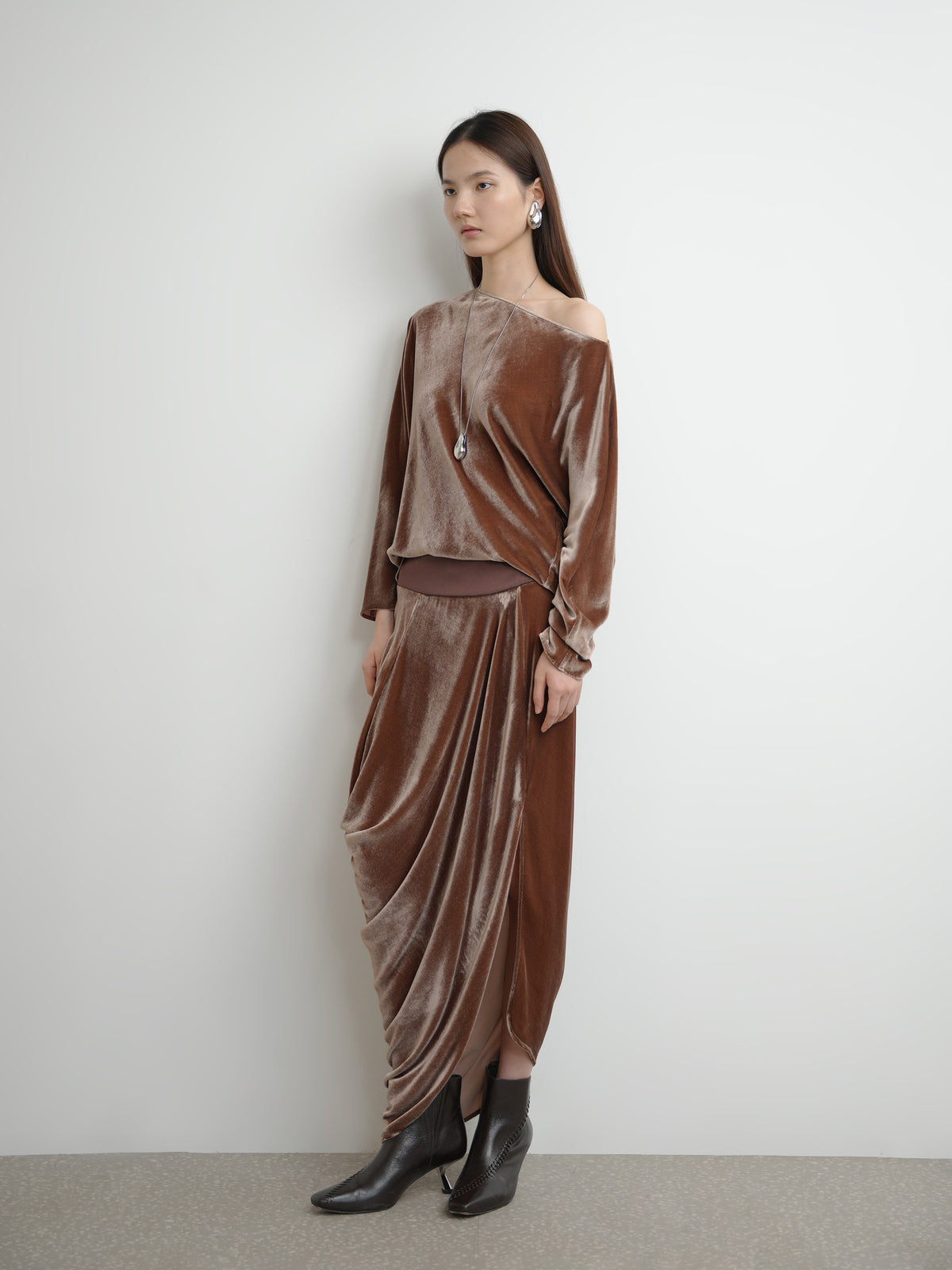 Velvet Structured Skirt
