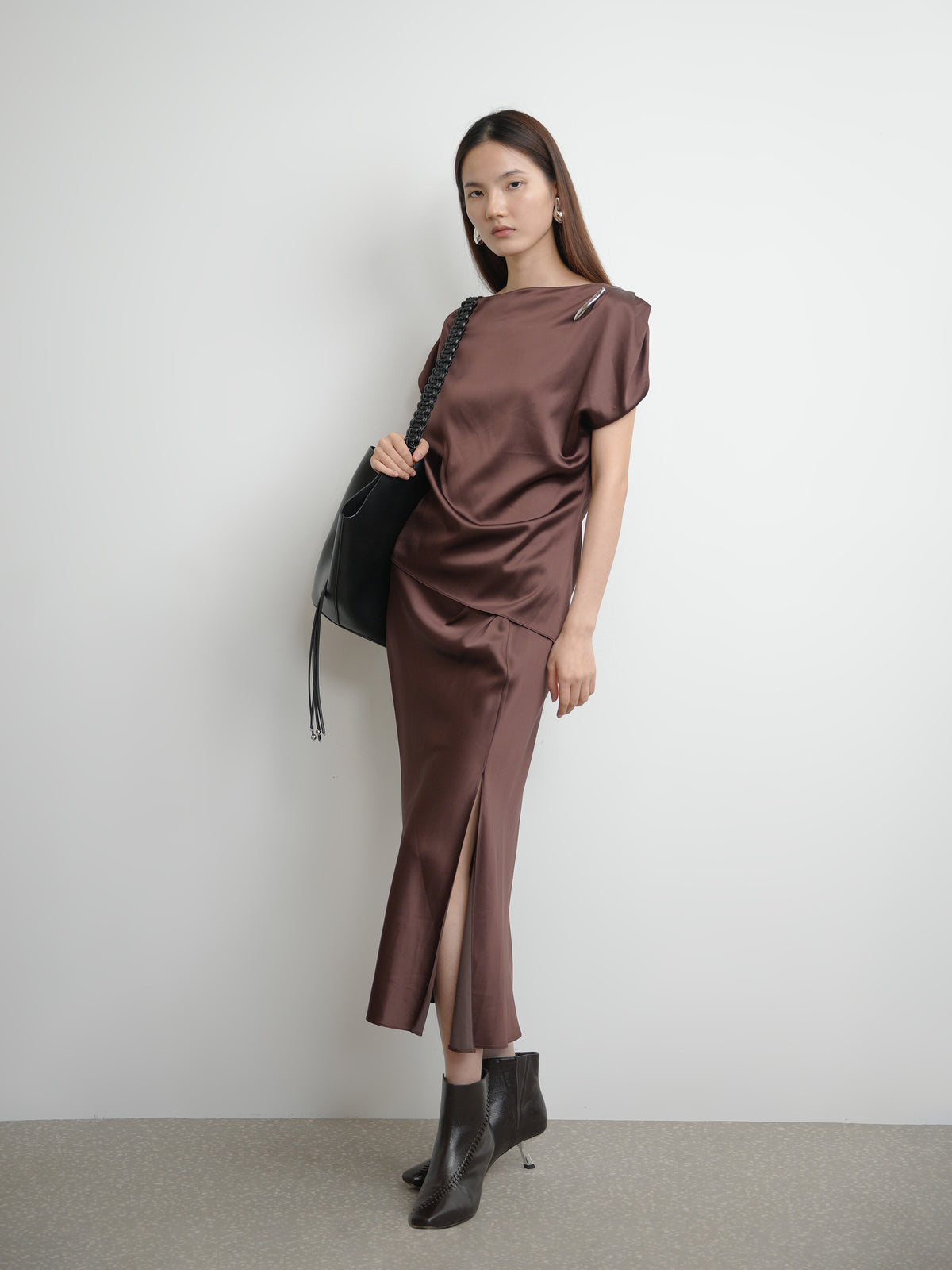 Waistband‑Tucked Midi Skirt