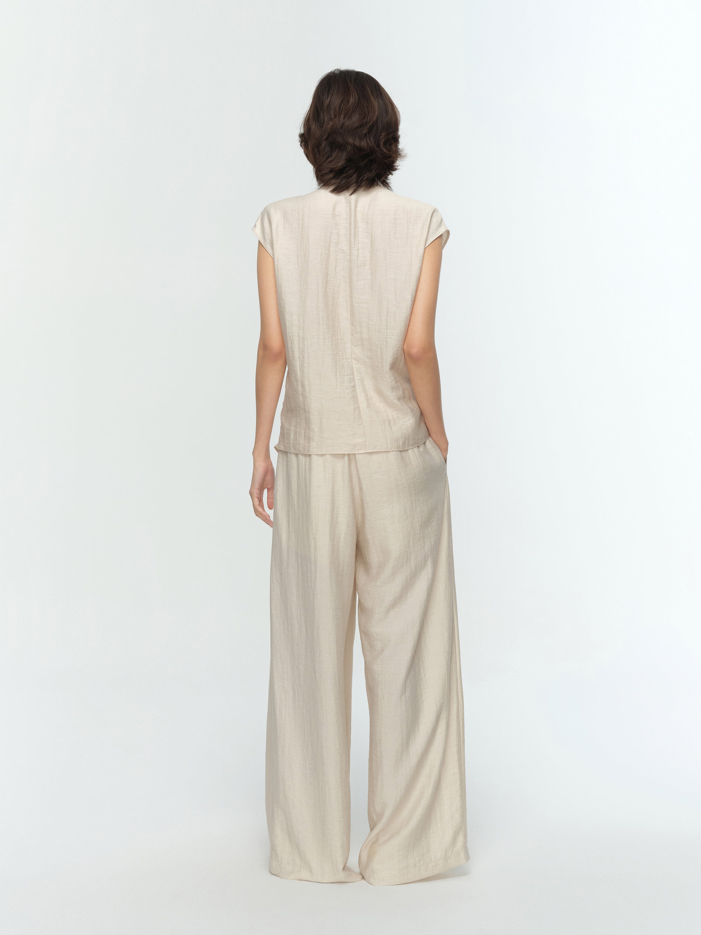 Cream White Linen V-Neck Knot Chest Asymmetric Top