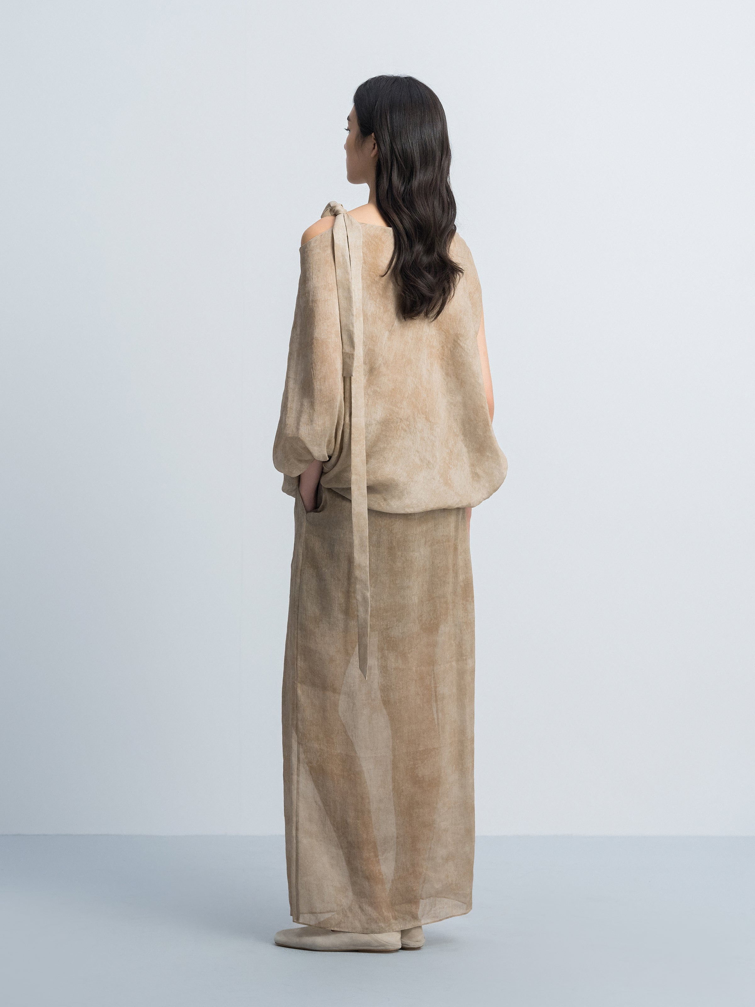 Light Khaki Elbow-Sleeve Top