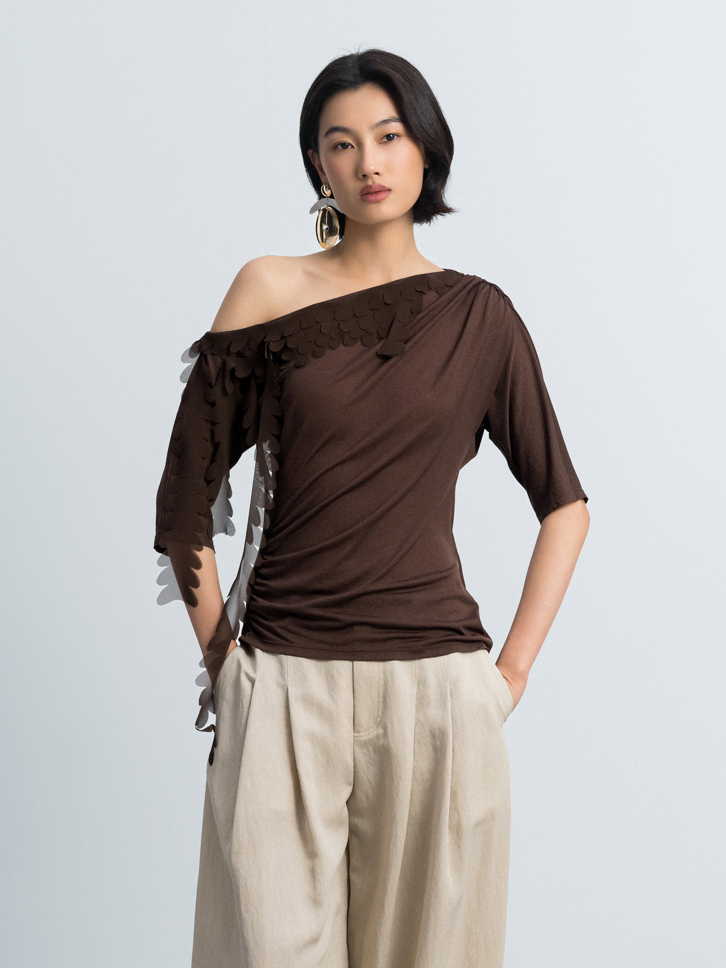 Brown Acetate Poly Knit One-Shoulder Ruching Elbow-Sleeve Top
