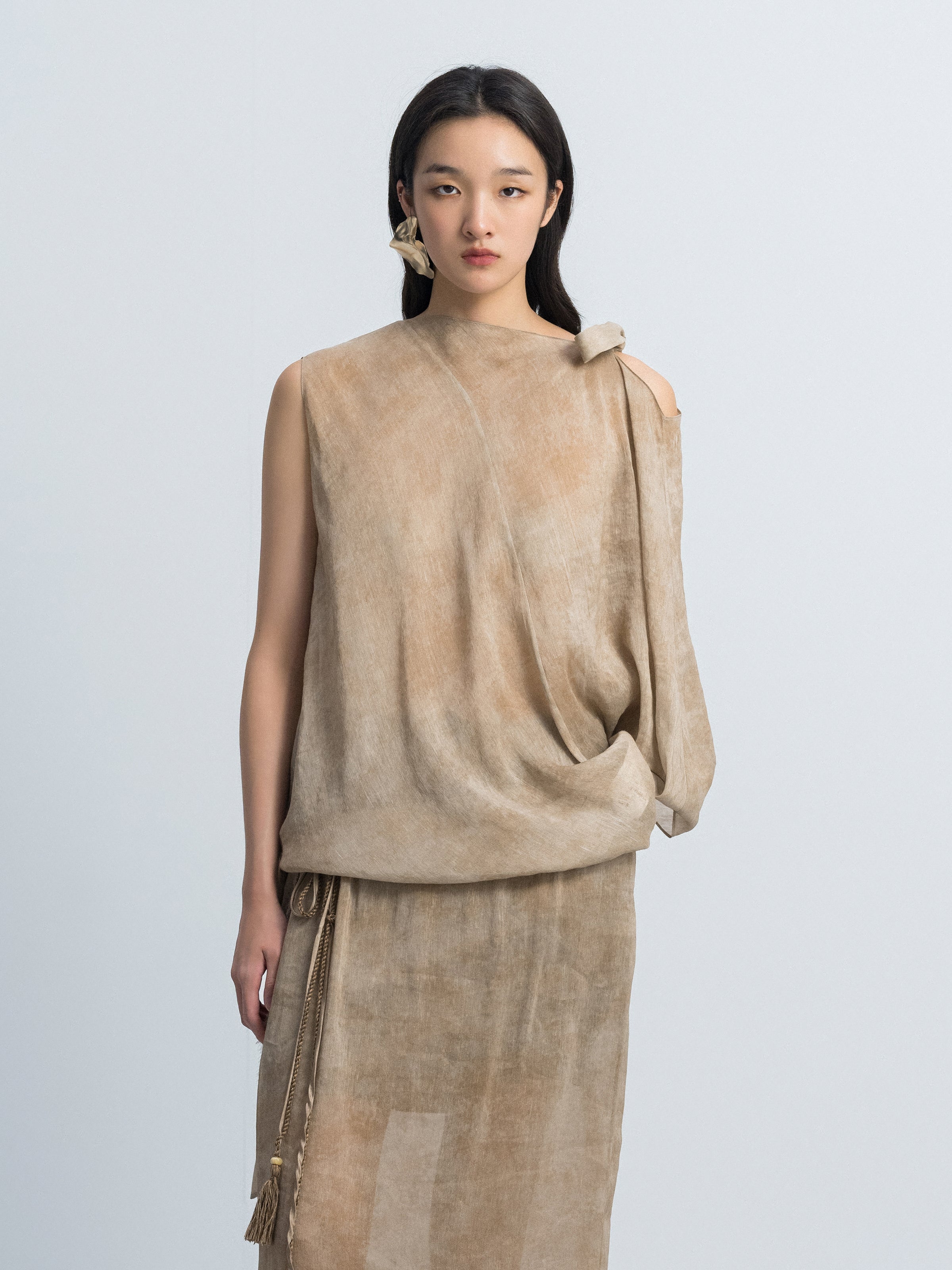 Light Khaki Elbow-Sleeve Top