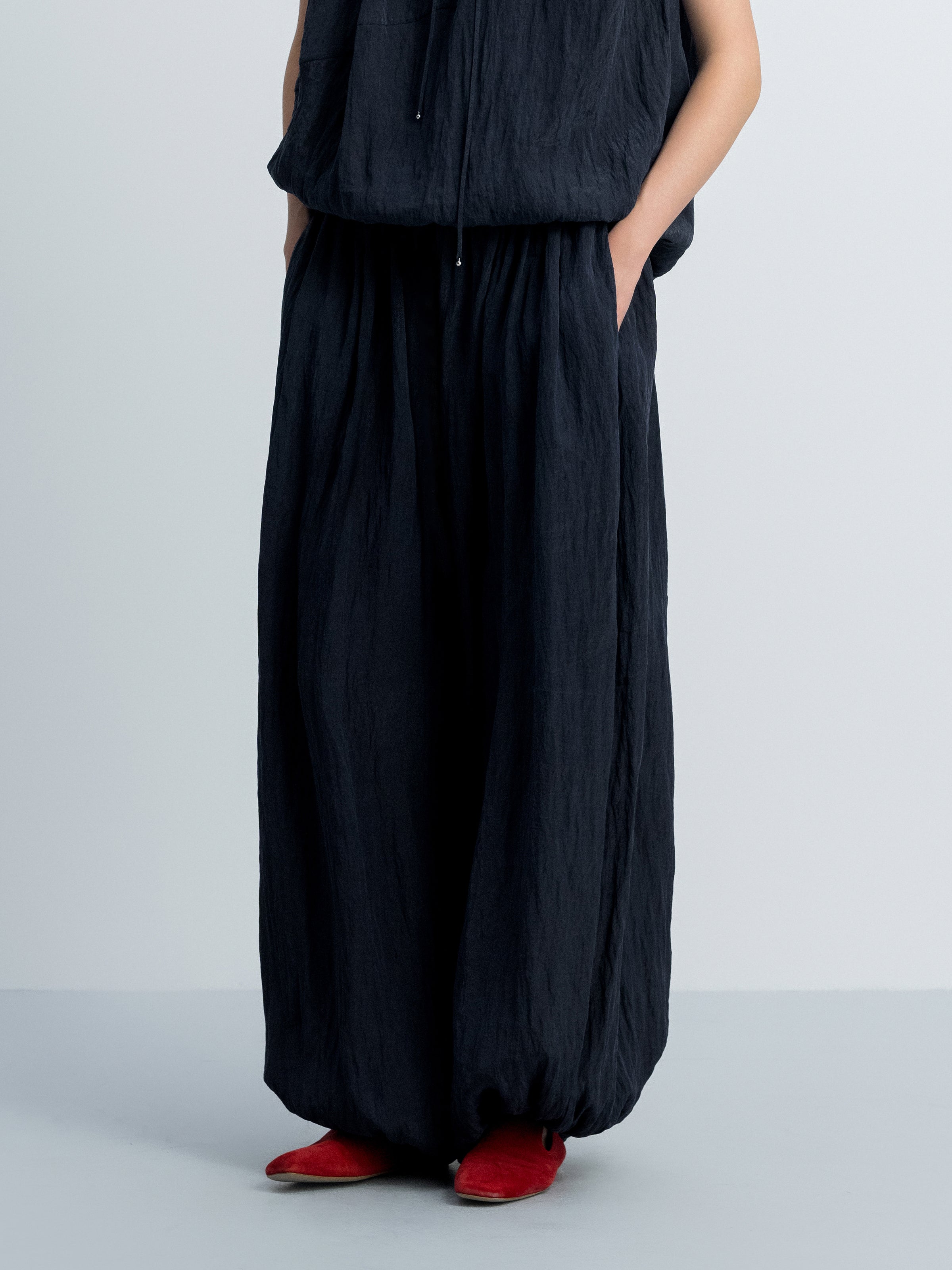 Navy Blue Tencel Snow-Washed Lantern Cuff Jogger Pants