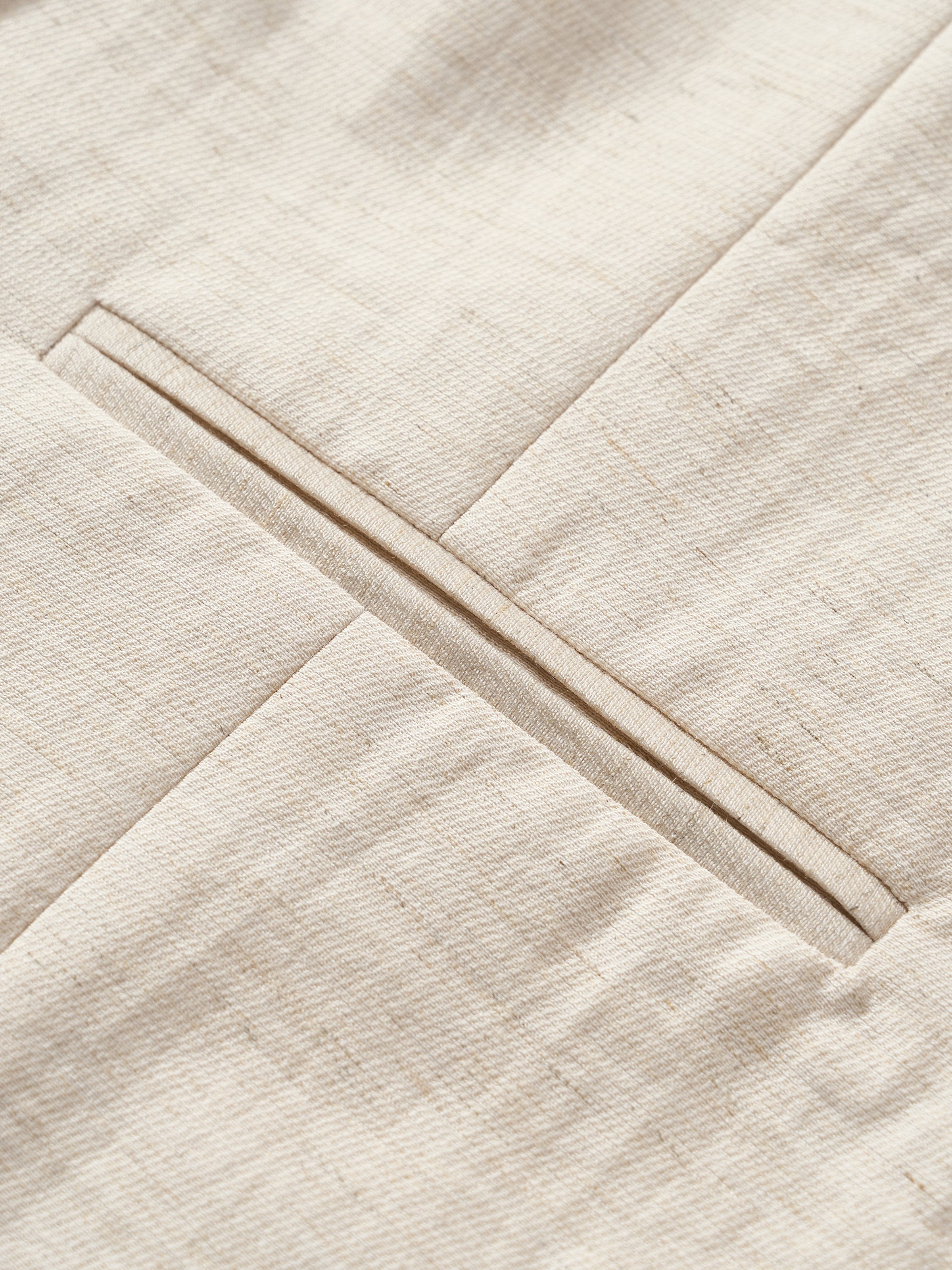 Cream White Linen Cropped V-Neck Slanted Hem Vest